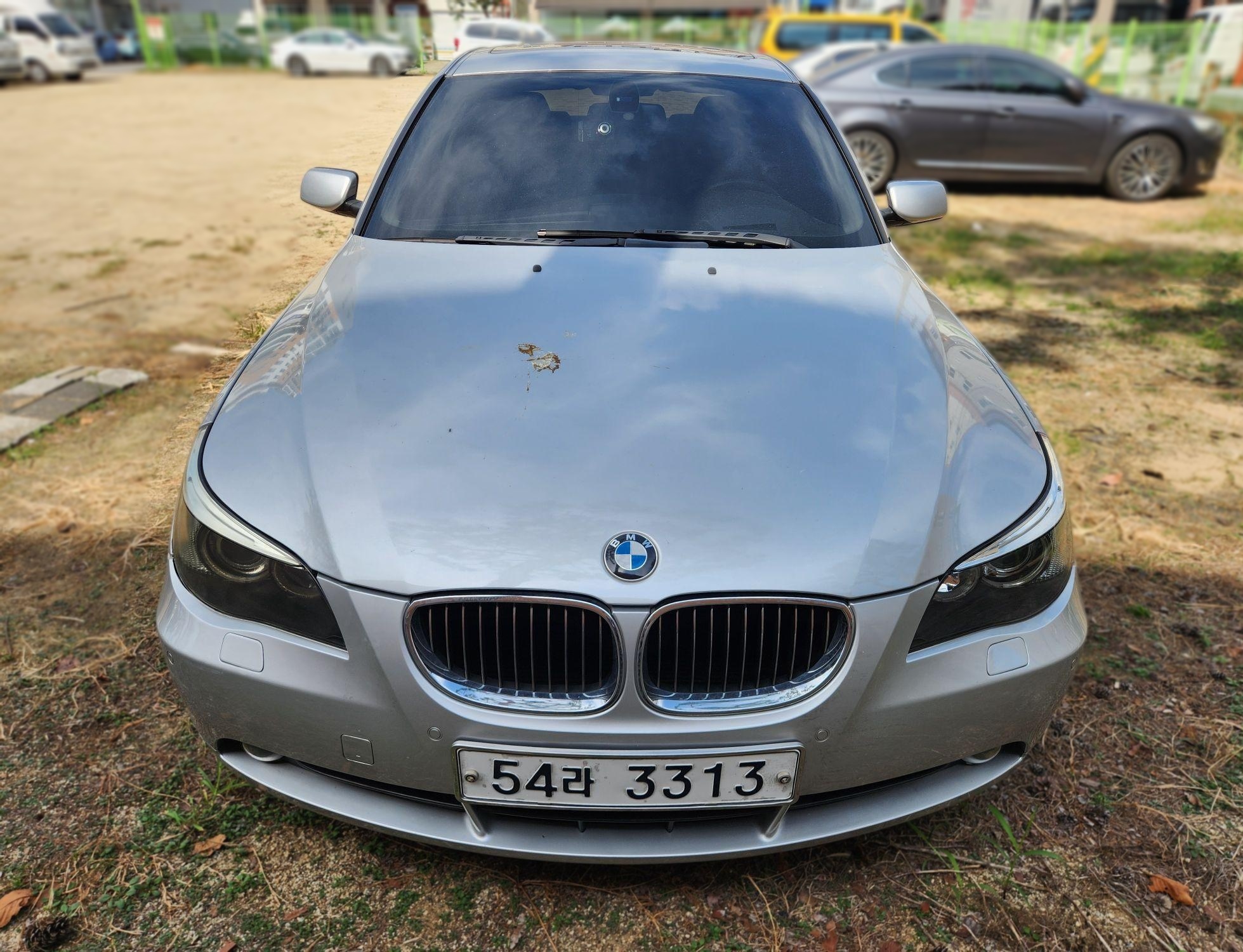 BMW 5 Series (E60)