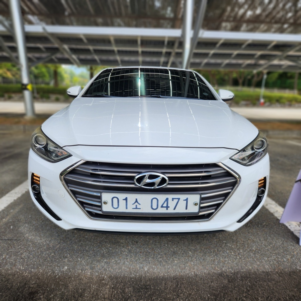 Hyundai Avante AD