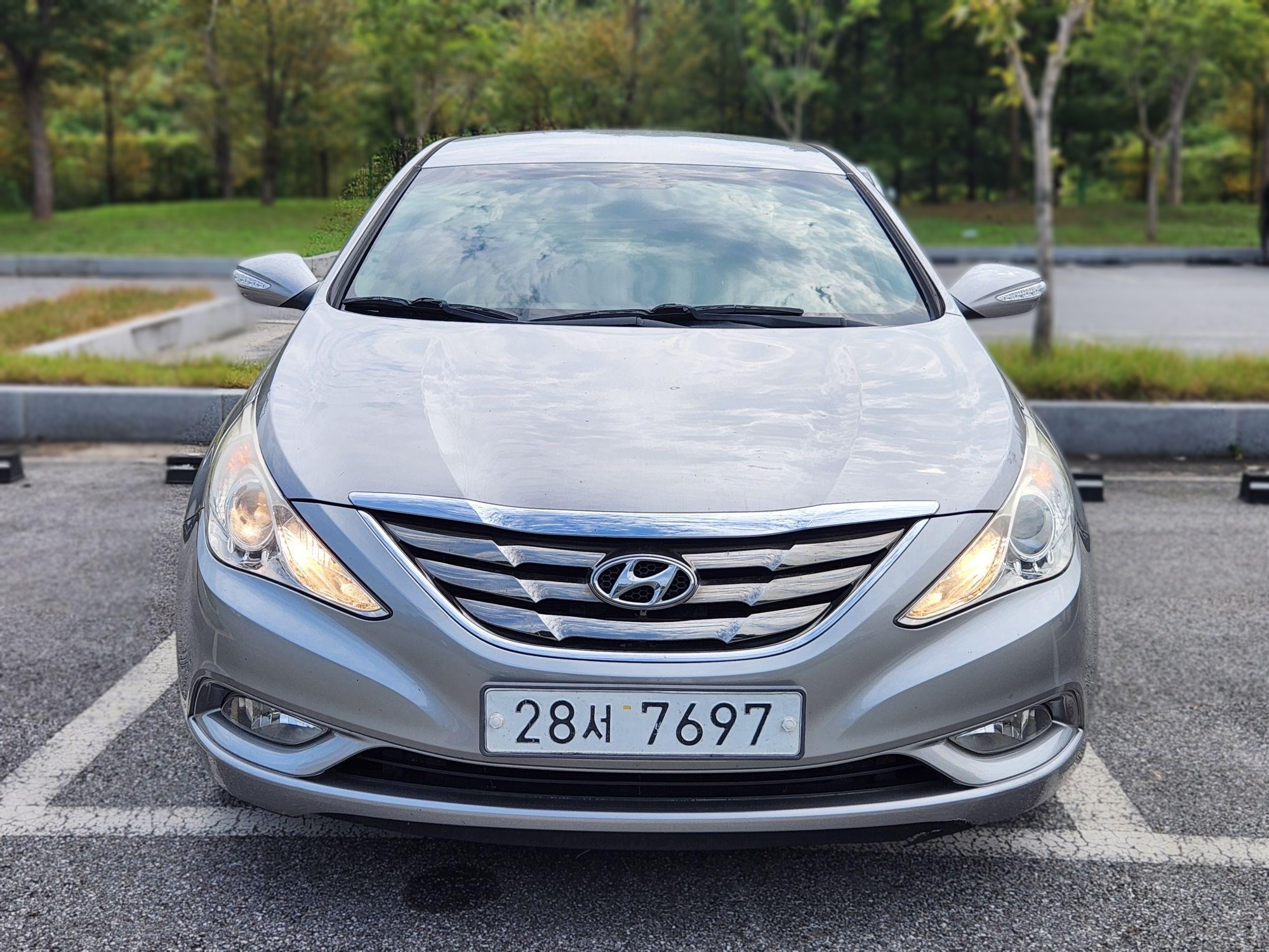 Hyundai YF Sonata