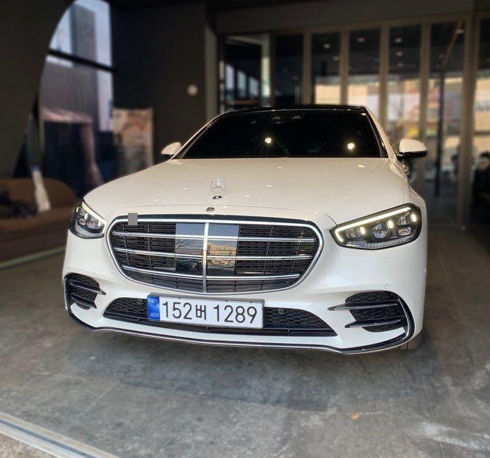 Mercedes-Benz S-Class (W223)