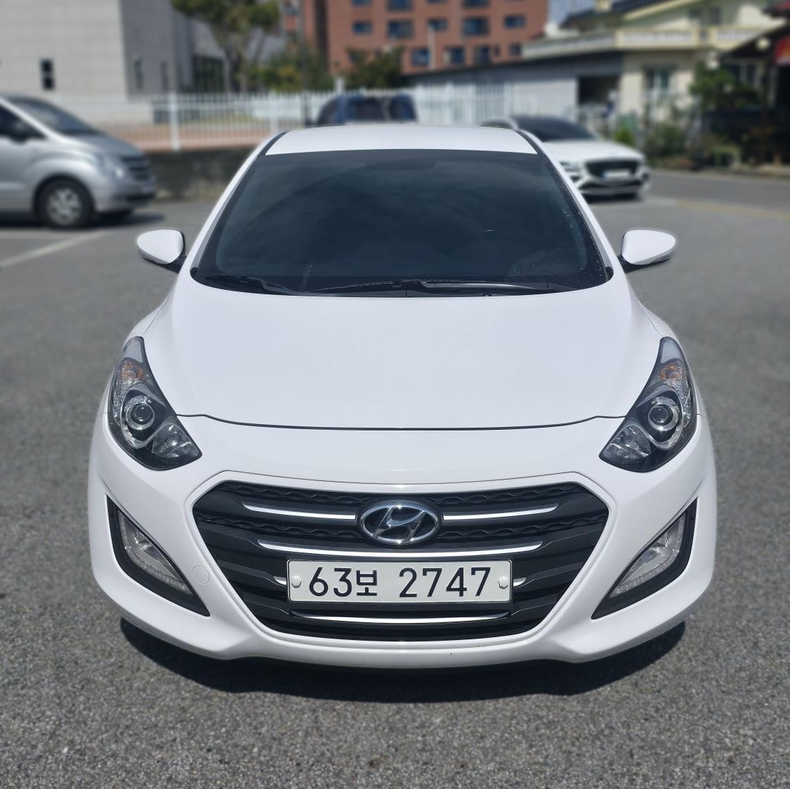 Hyundai The New i30