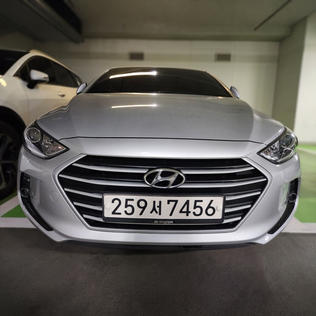 Hyundai Avante AD