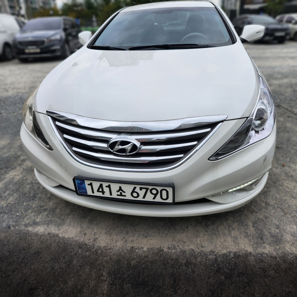 Hyundai Sonata The Brilliant