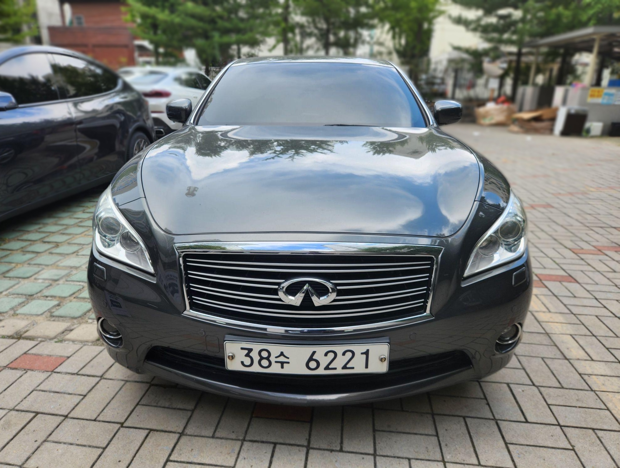 인피니티 M37