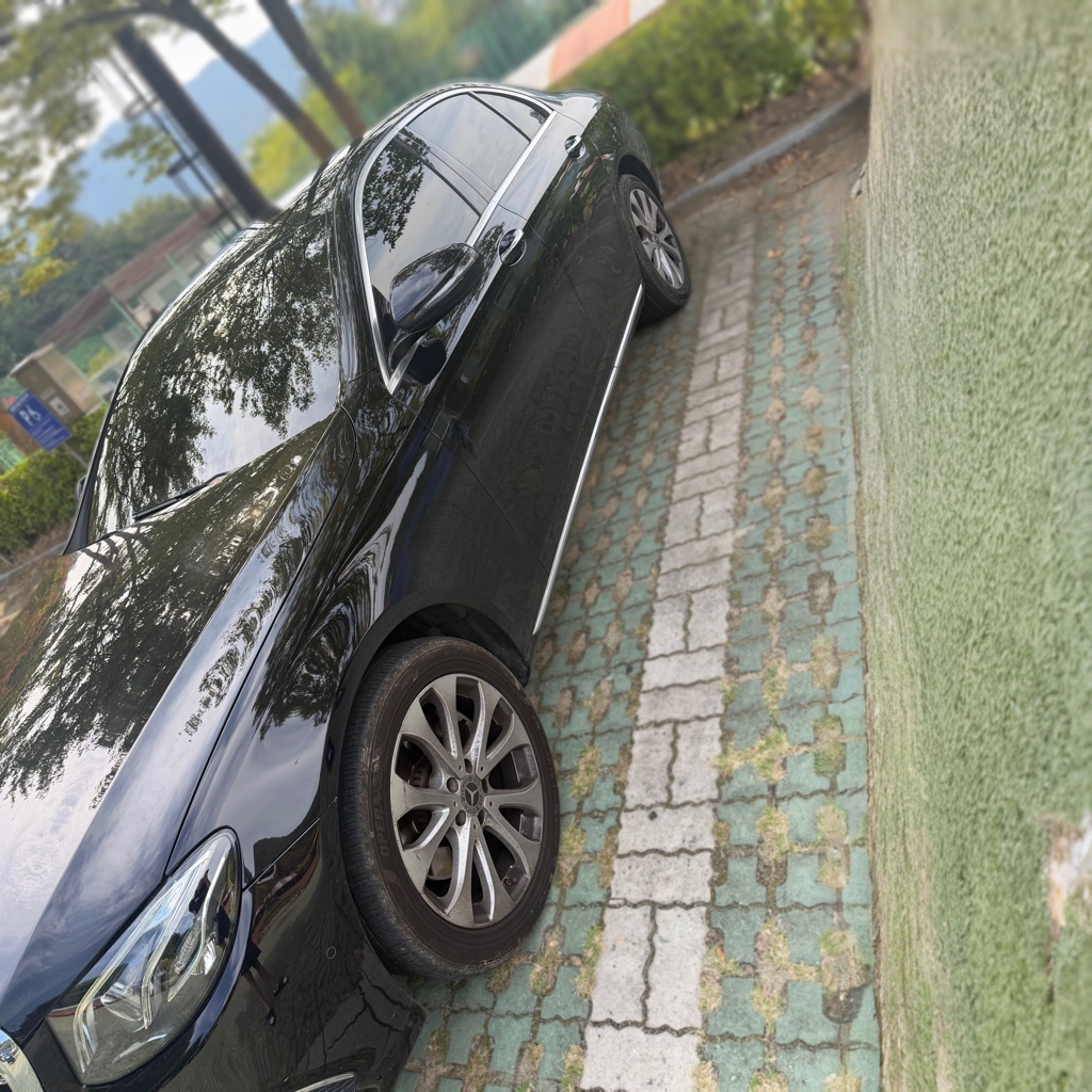 Mercedes-Benz E-Class (W213)