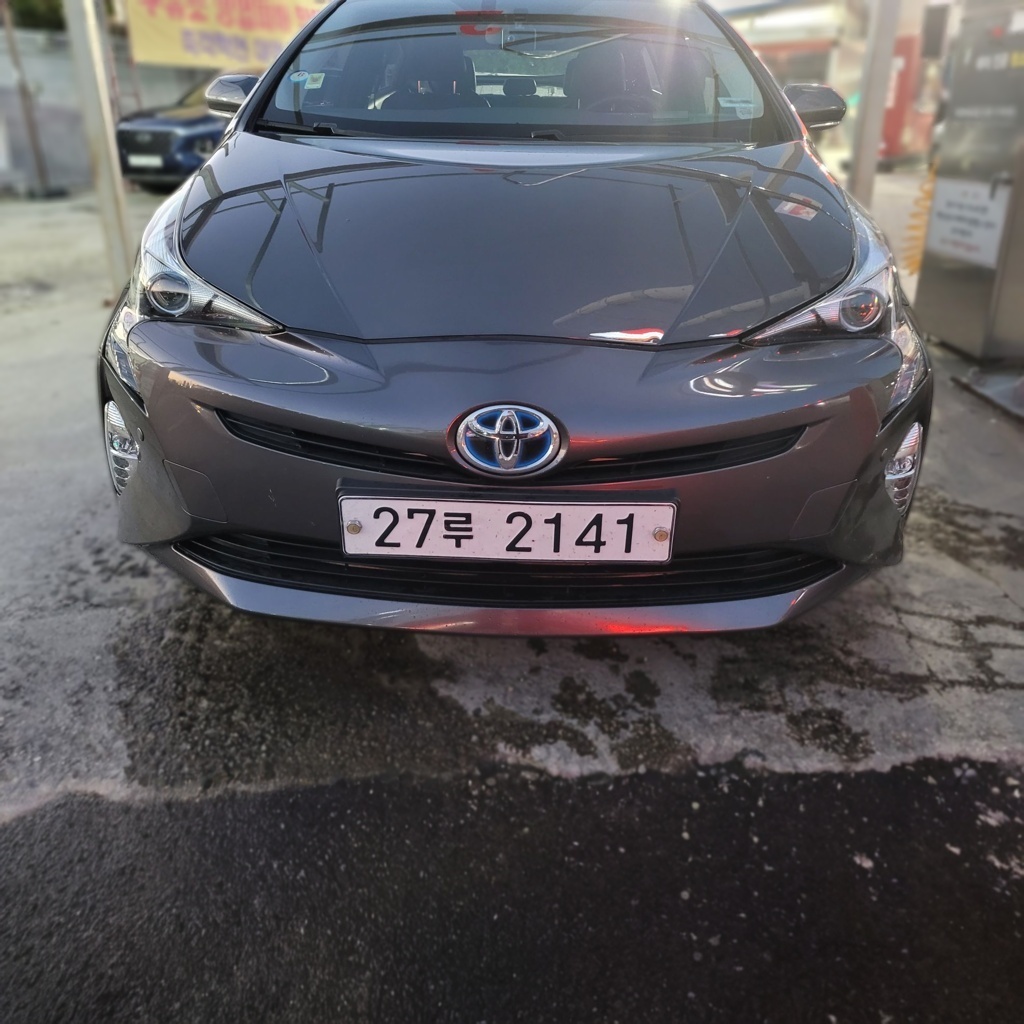 Toyota Prius 4th Gen