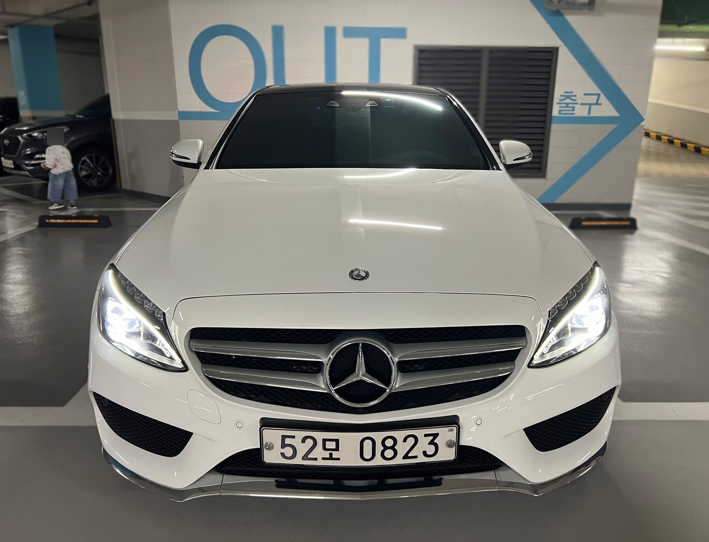 Mercedes-Benz C-Class (W205)