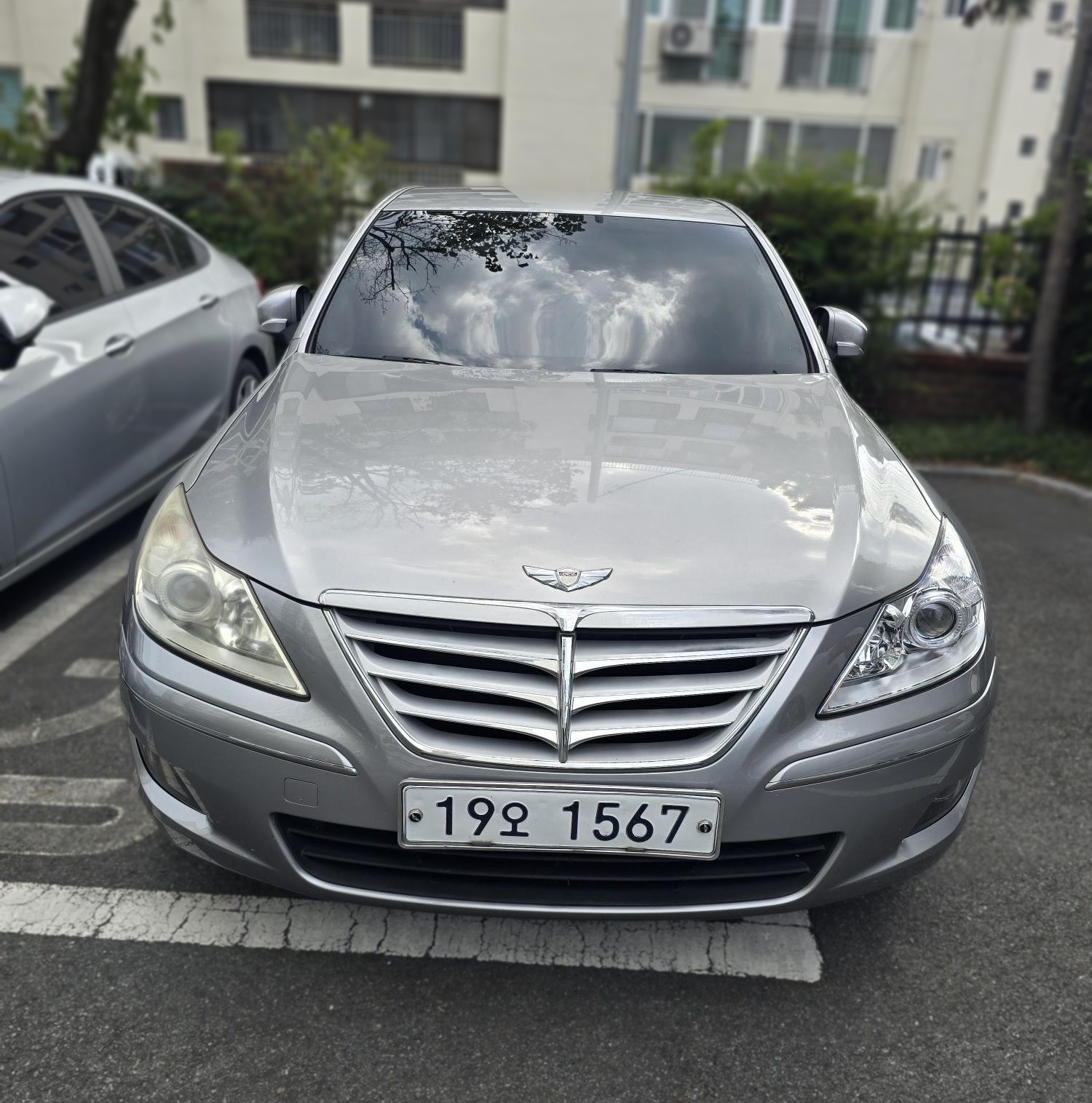 Hyundai Genesis