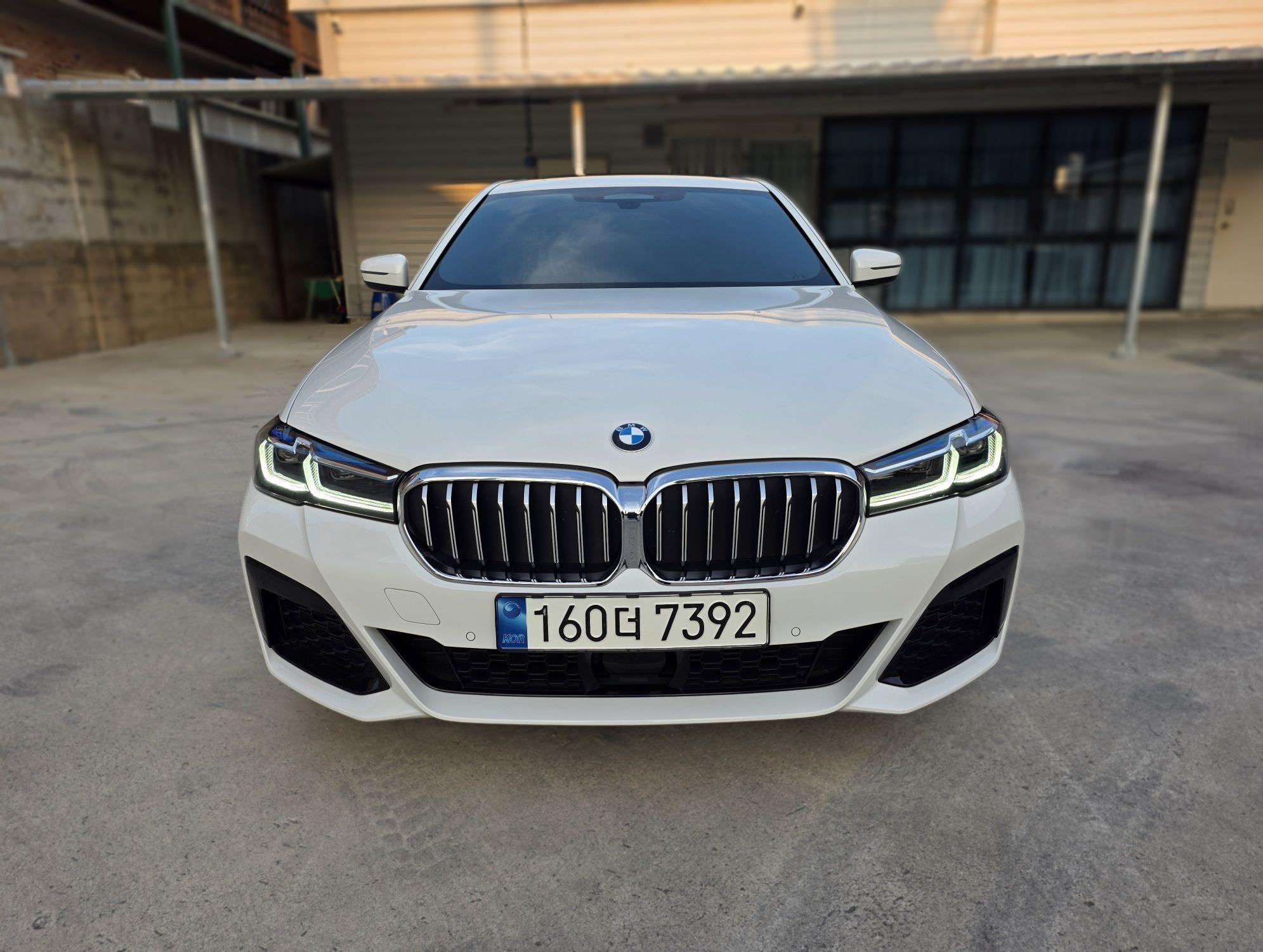 BMW 5 Series (G30)