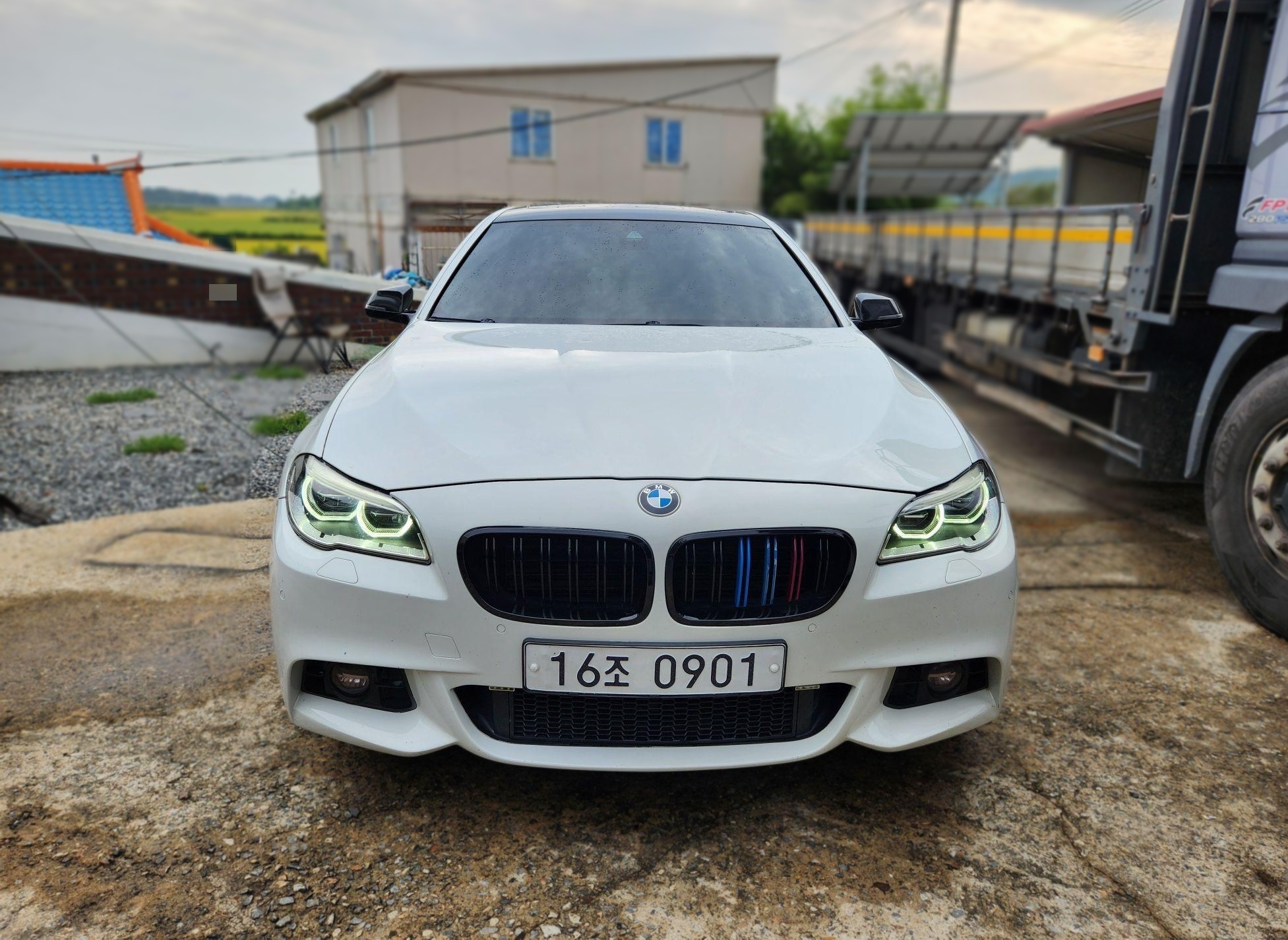 BMW 5 Series (F10)