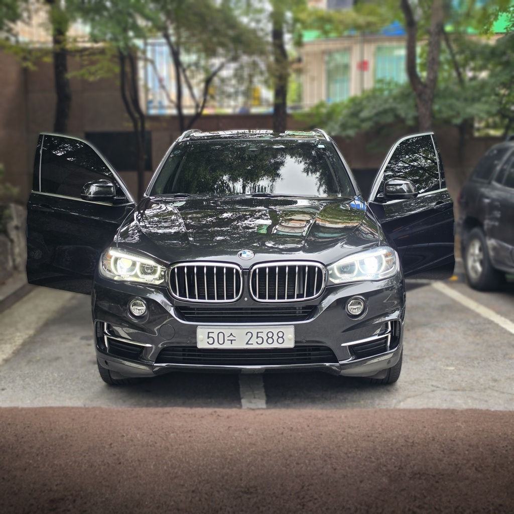 BMW X5 (F15)