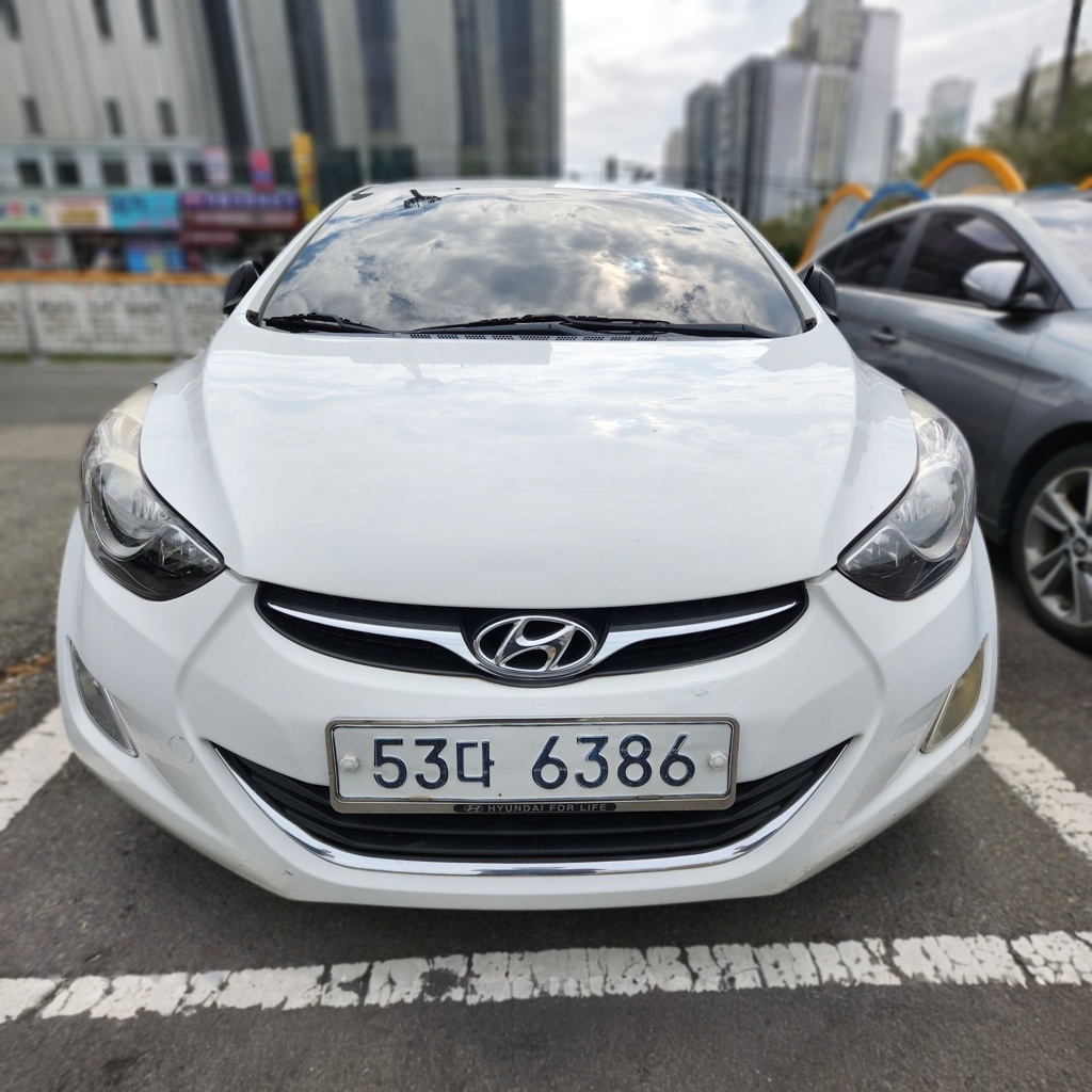 Hyundai Avante MD