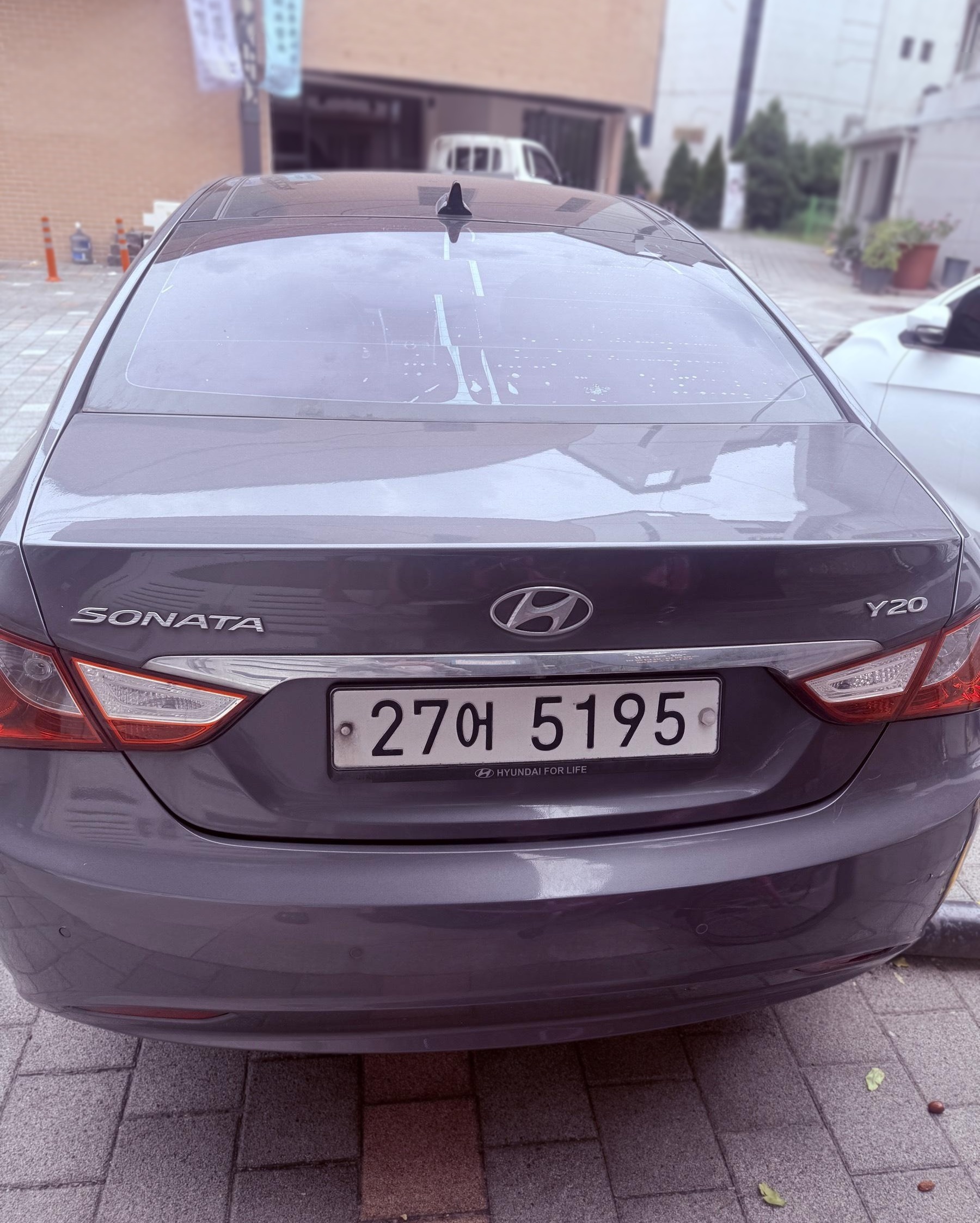 Hyundai YF Sonata