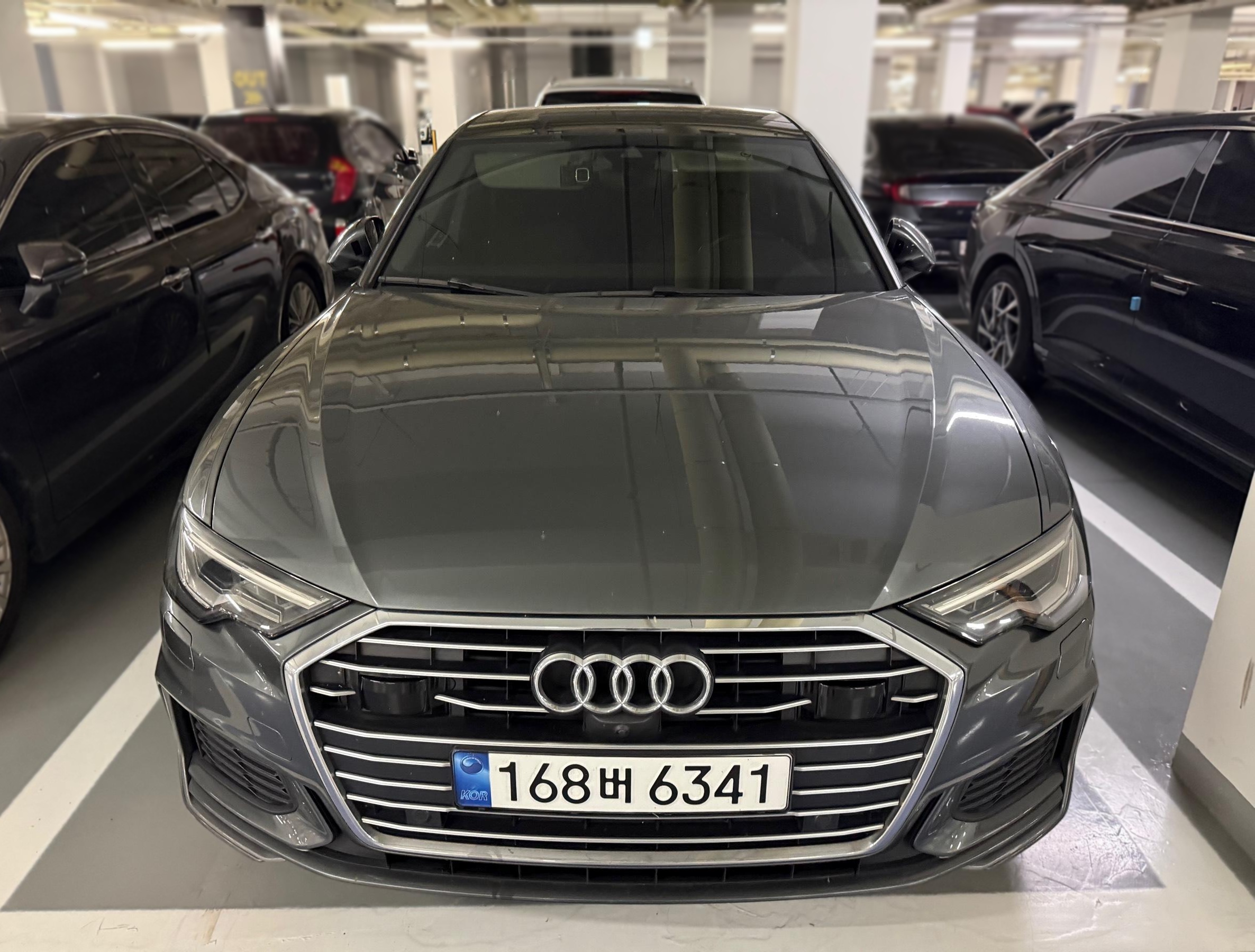 Audi A6 (C8)