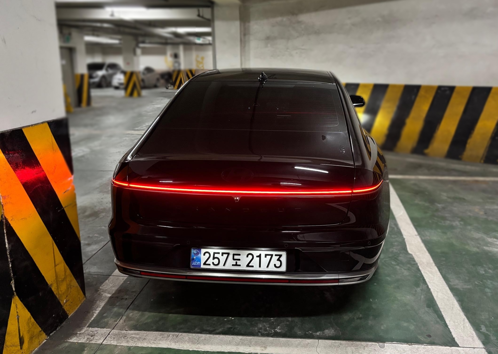 Hyundai The All-New Grandeur (GN7)