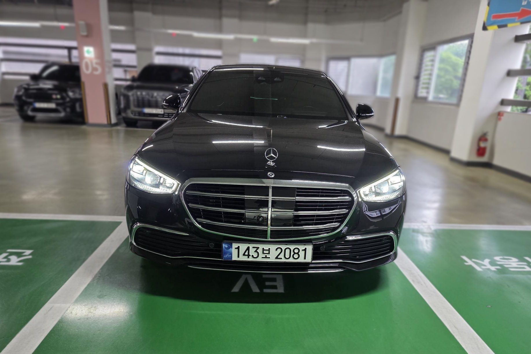 Mercedes-Benz S-Class (W223)