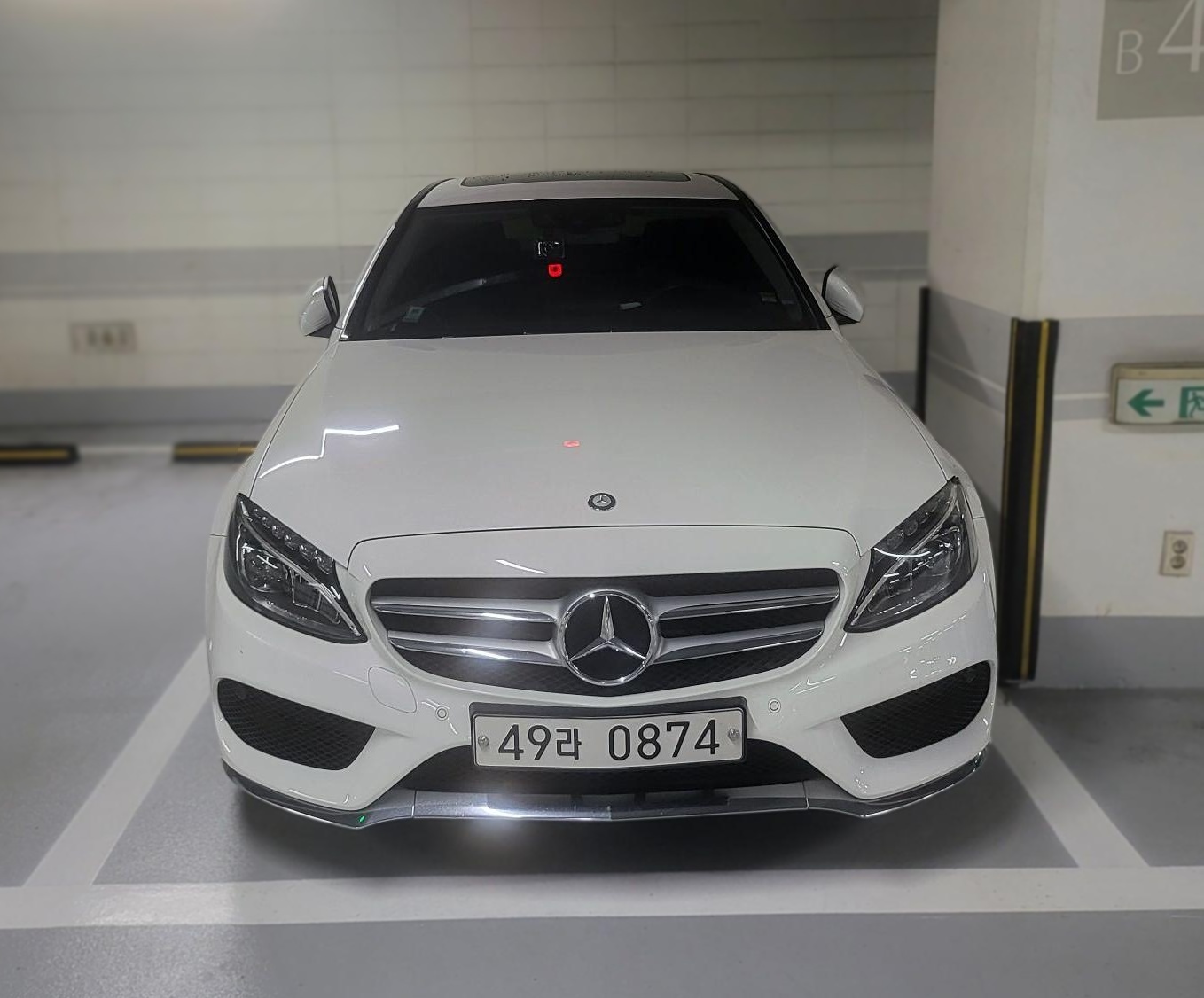 Mercedes-Benz C-Class (W205)