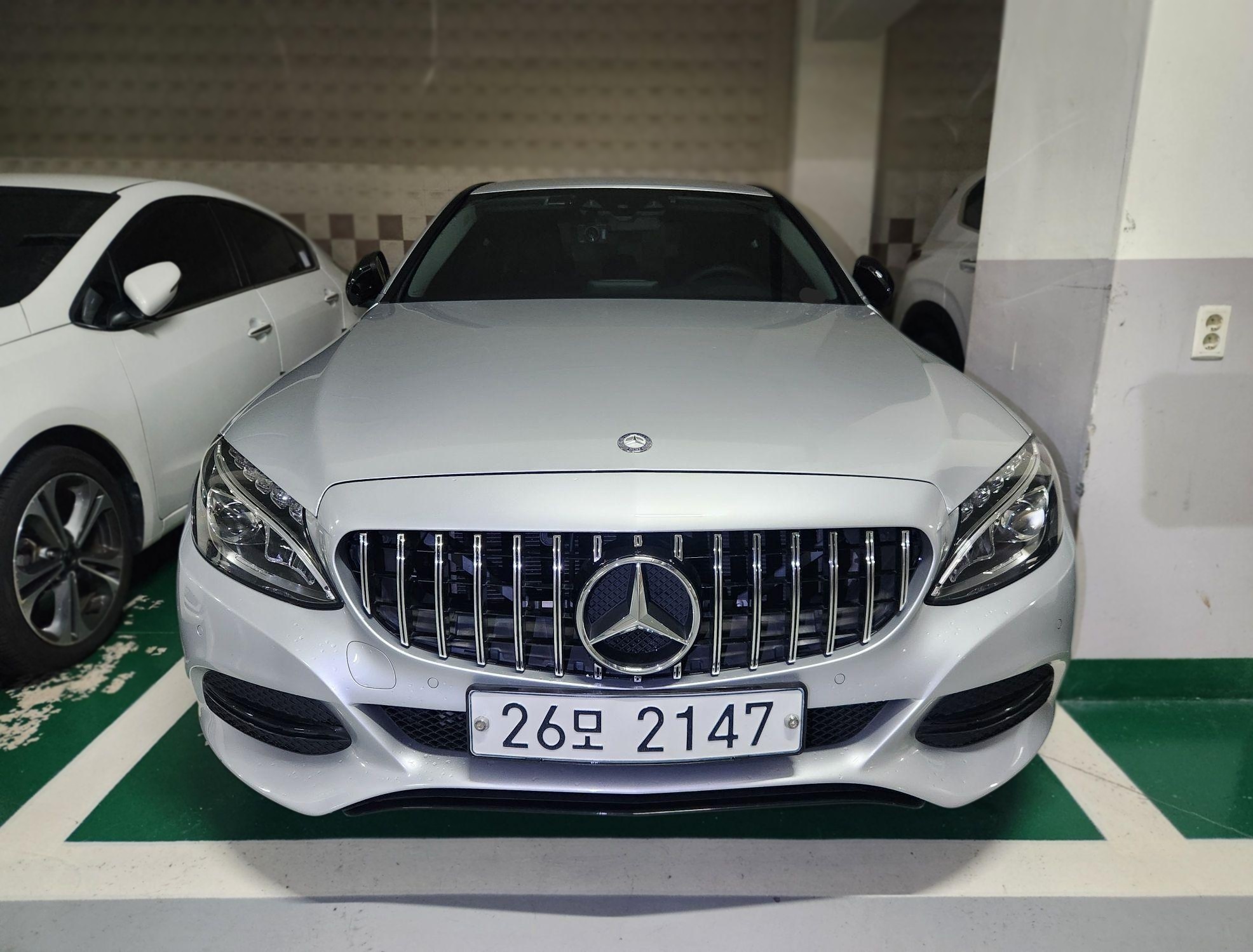Mercedes-Benz C-Class (W205)