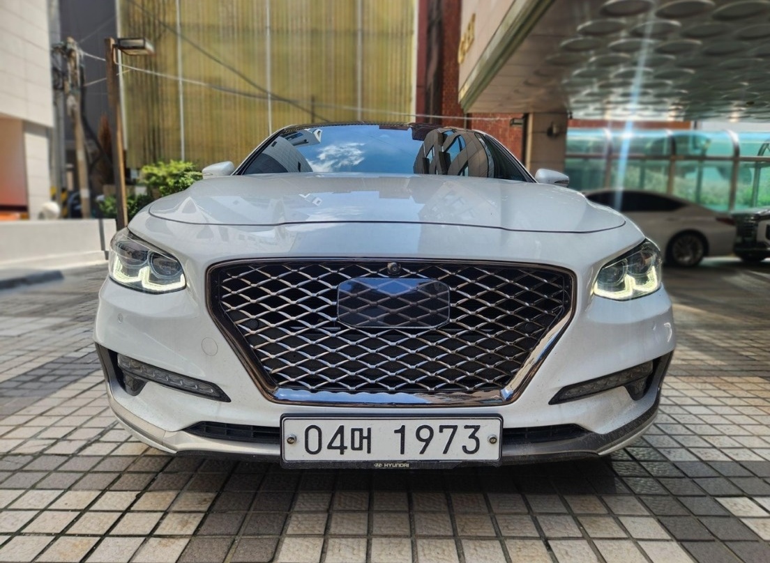 Hyundai Grandeur IG Hybrid