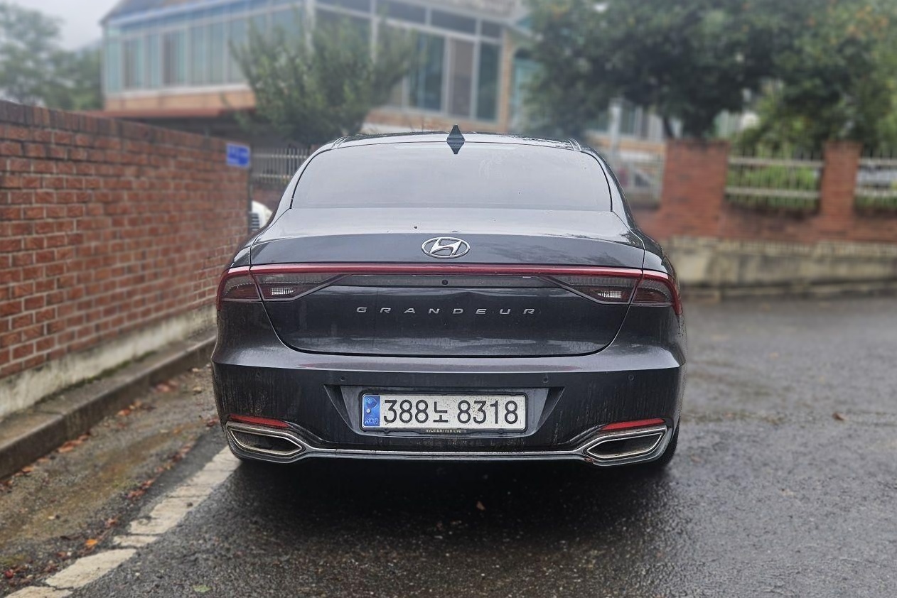 Hyundai The New Grandeur IG Hybrid