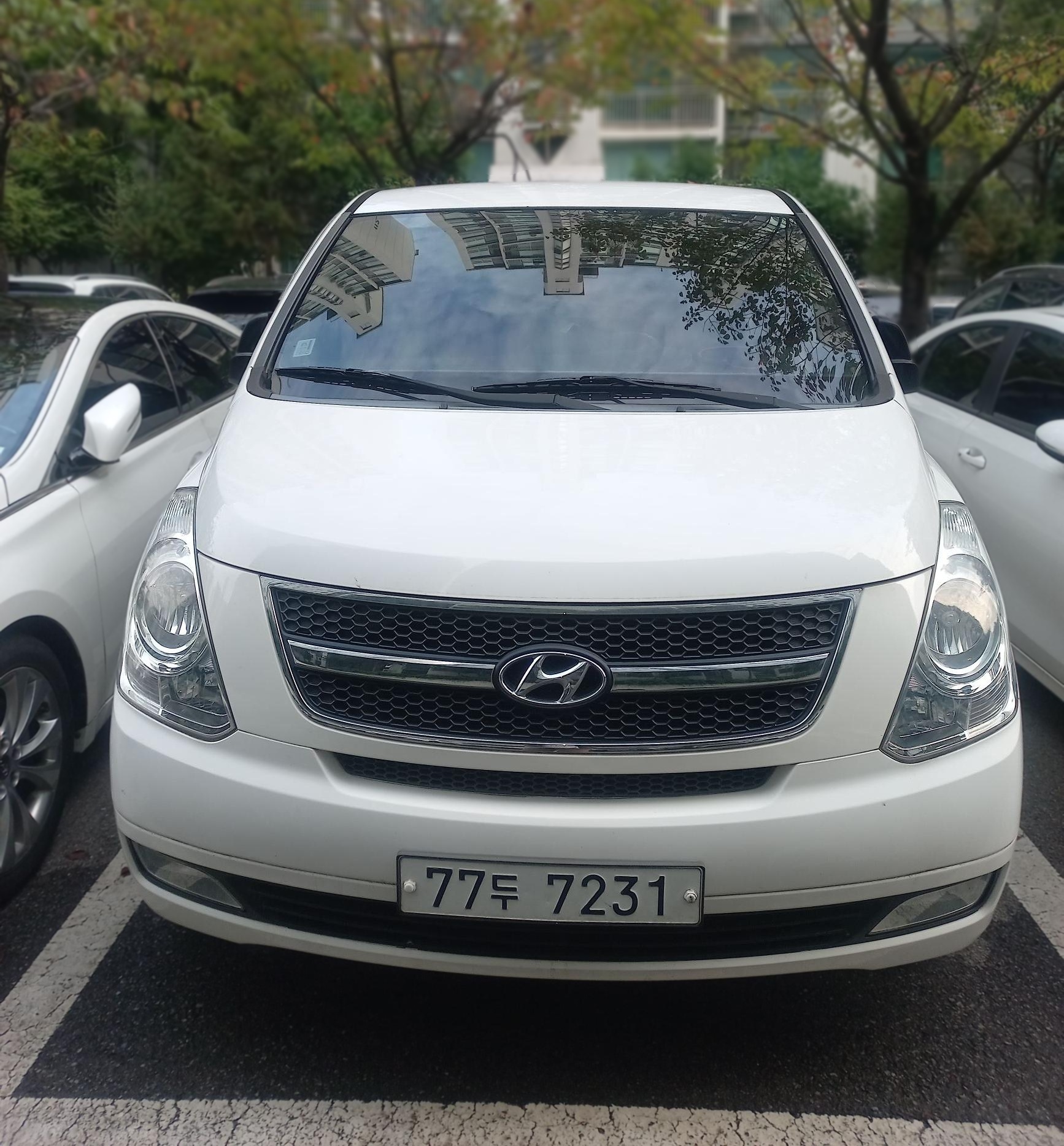 Hyundai Grand Starex