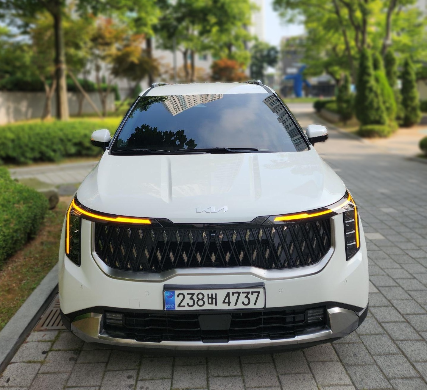 Kia The New Carnival Hybrid (KA4)