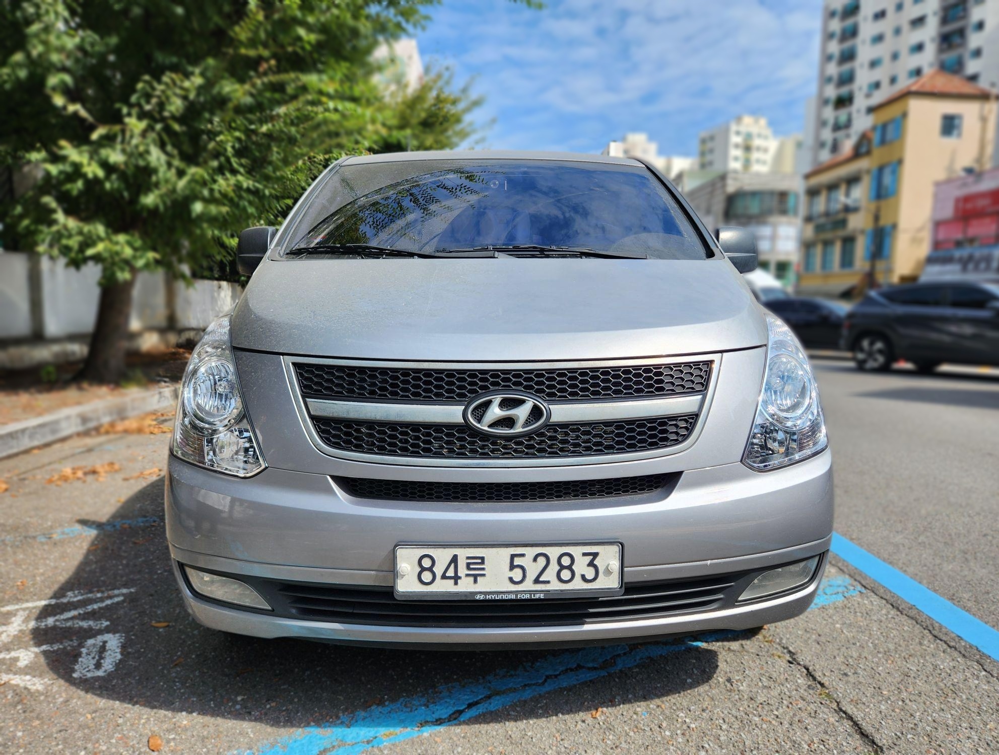 Hyundai Grand Starex