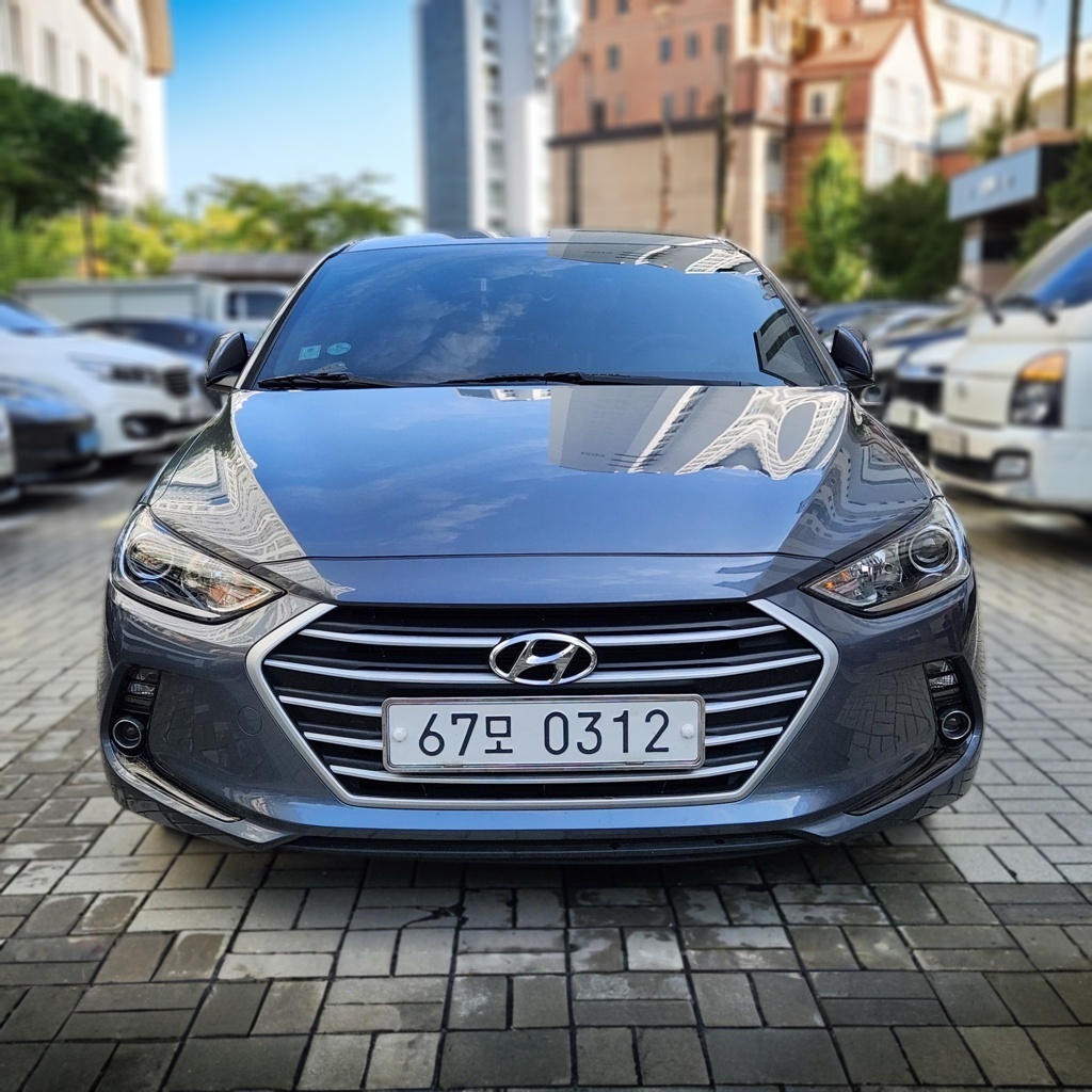 Hyundai Avante AD