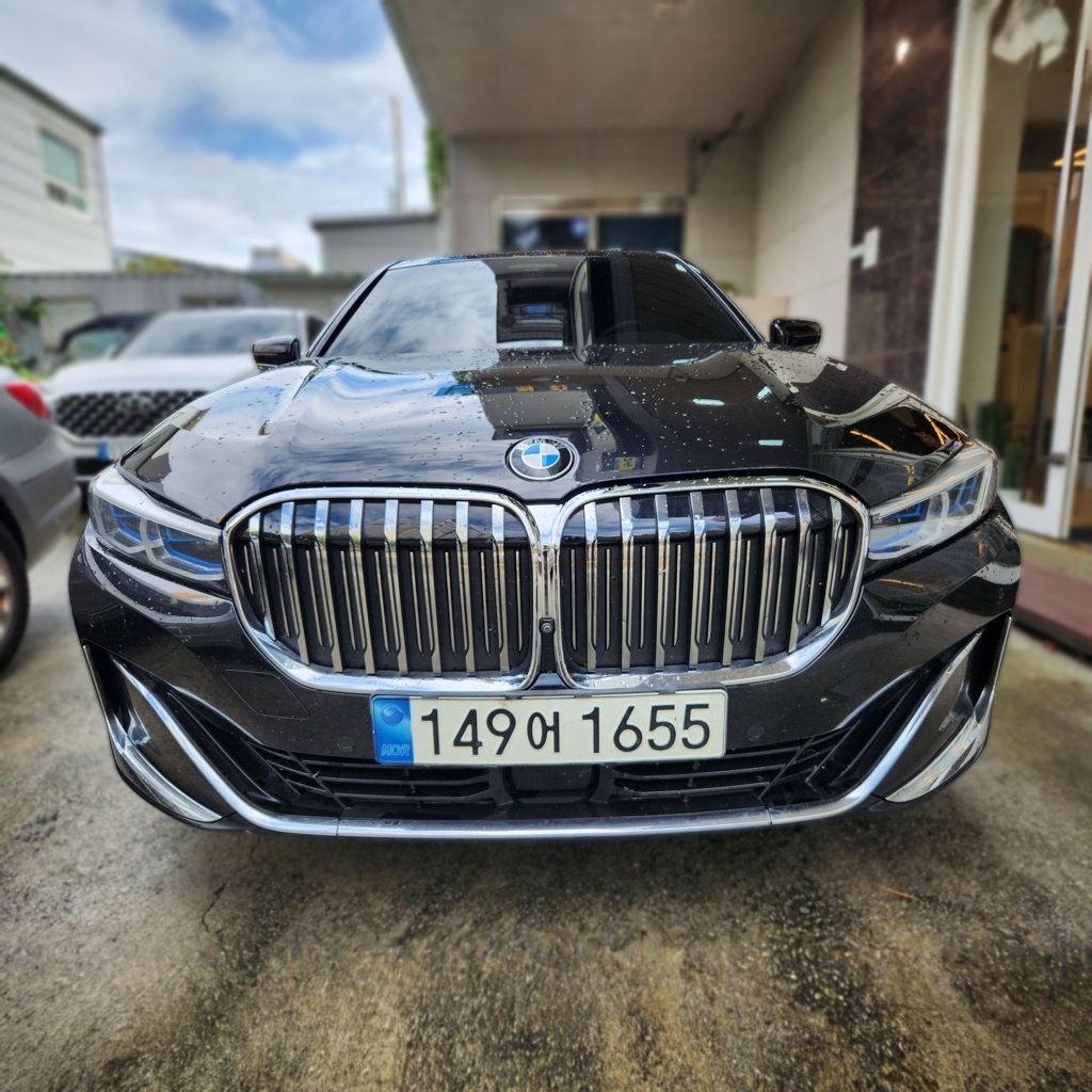 BMW 7 Series (G11)