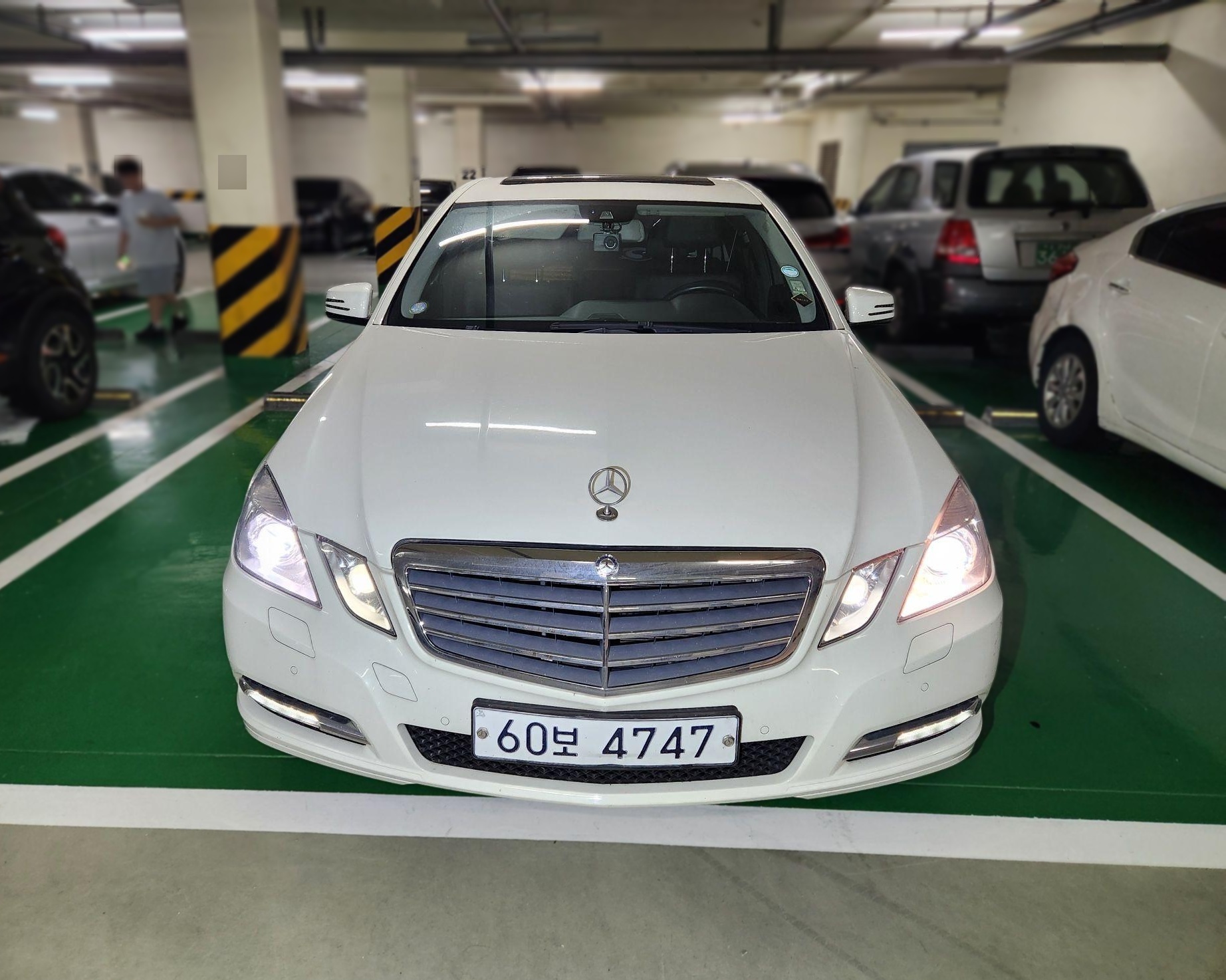 Mercedes-Benz E-Class (W212)