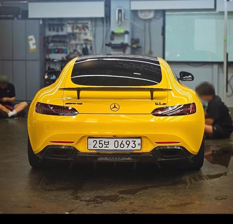 Mercedes-Benz AMG GT