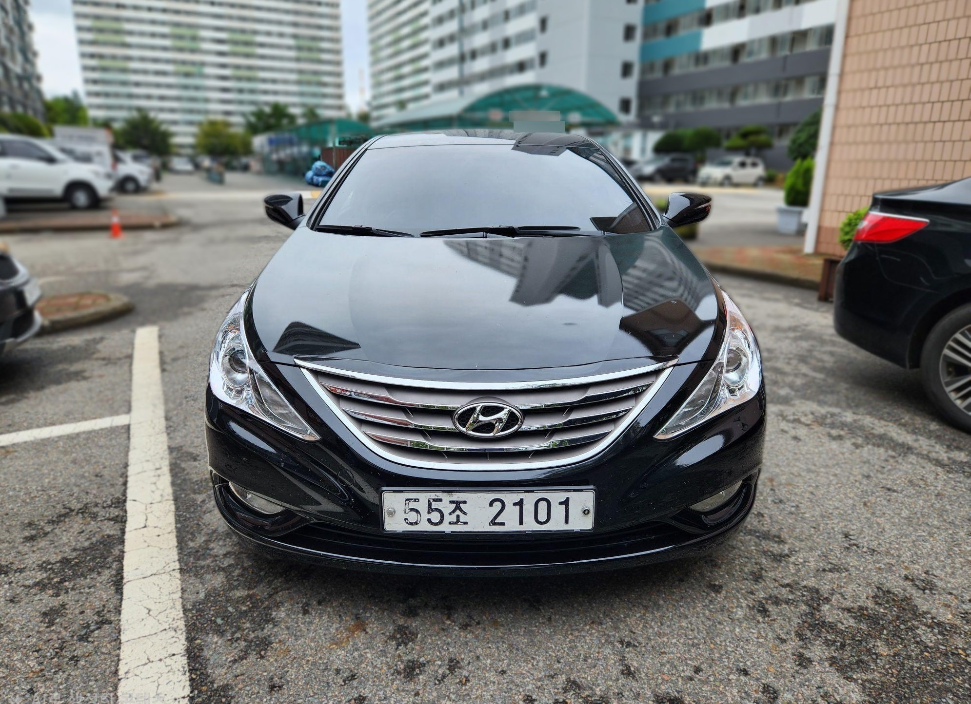 Hyundai YF Sonata