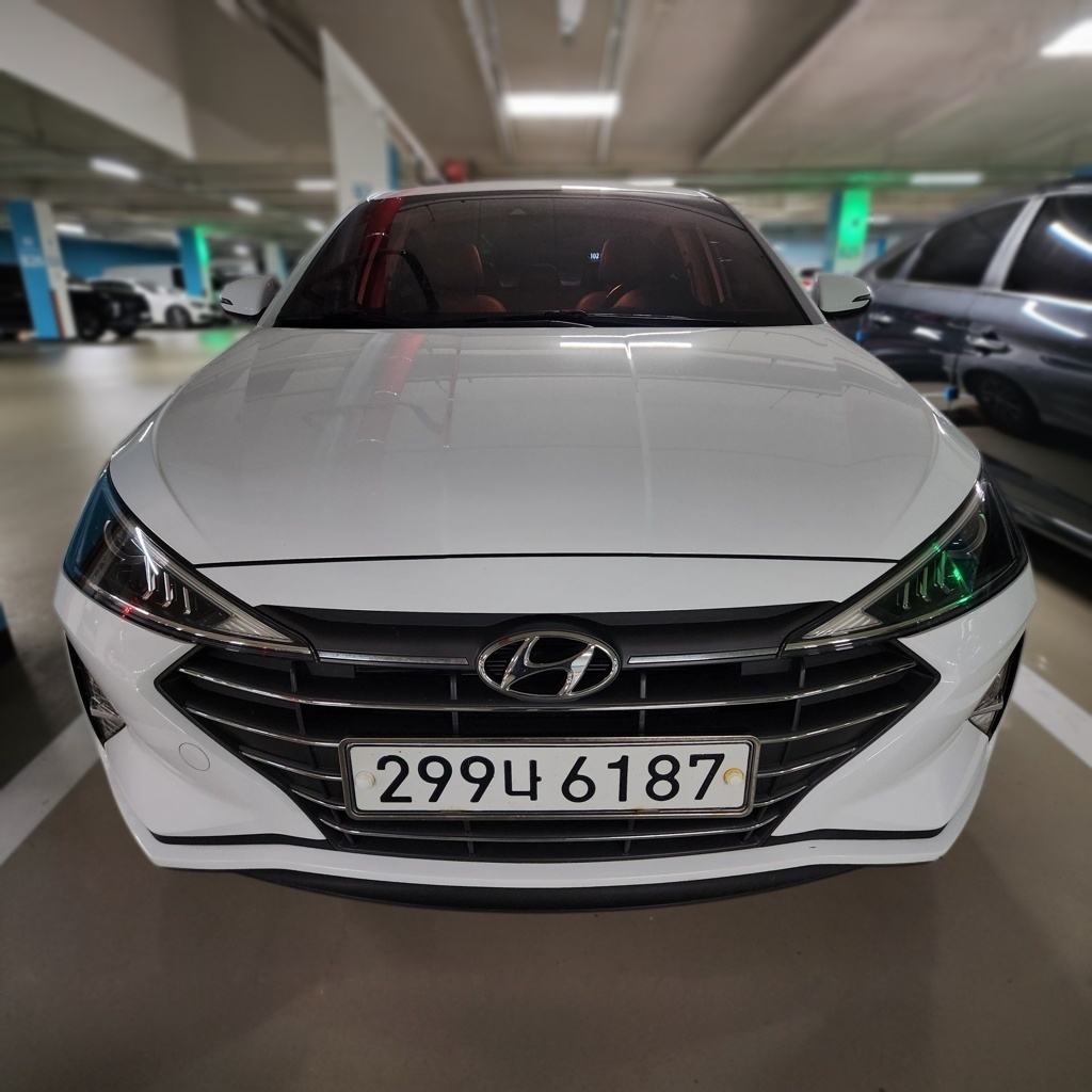 Hyundai The New Avante AD