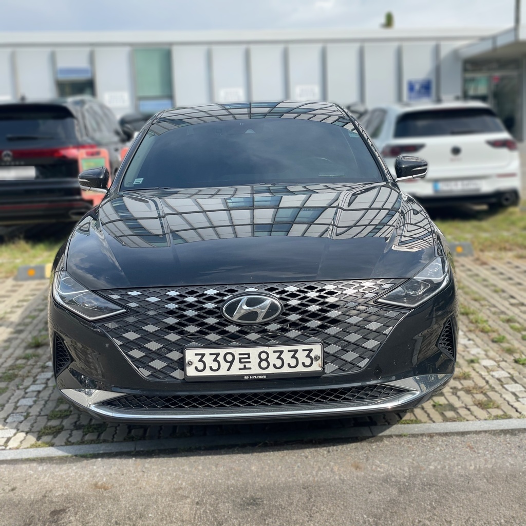 Hyundai The New Grandeur IG Hybrid