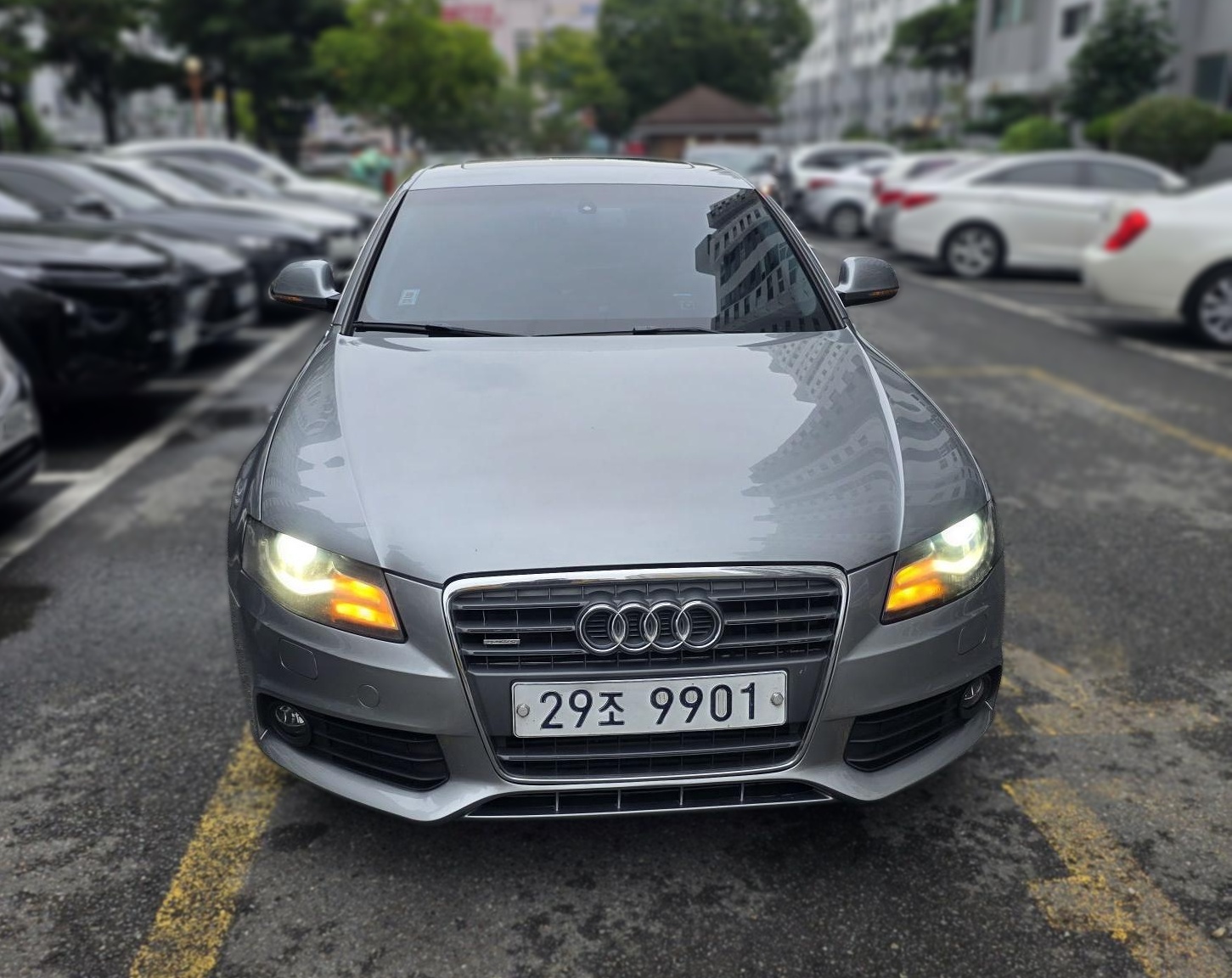 Audi A4 (B8)