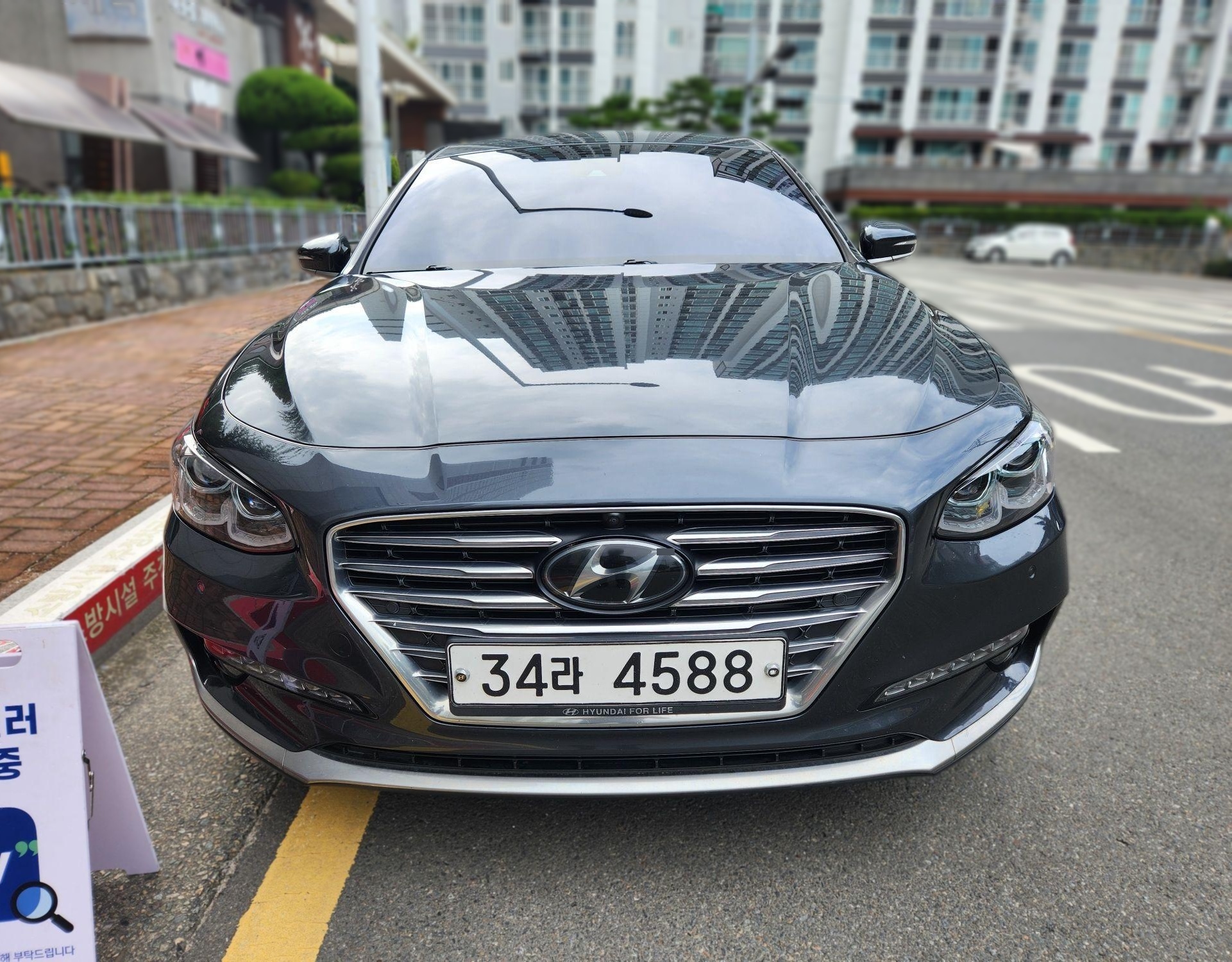 Hyundai Grandeur IG Hybrid