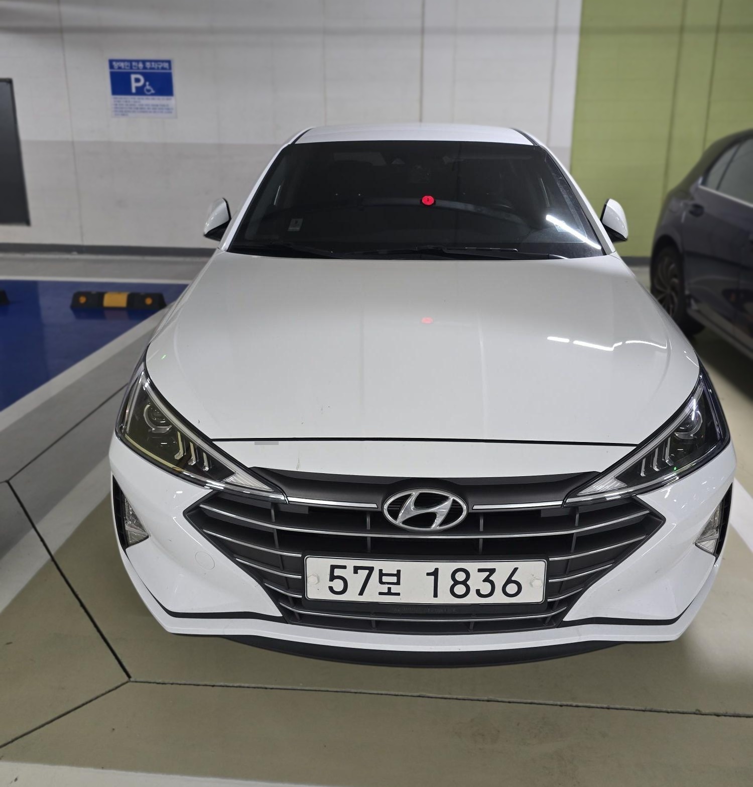 Hyundai The New Avante AD