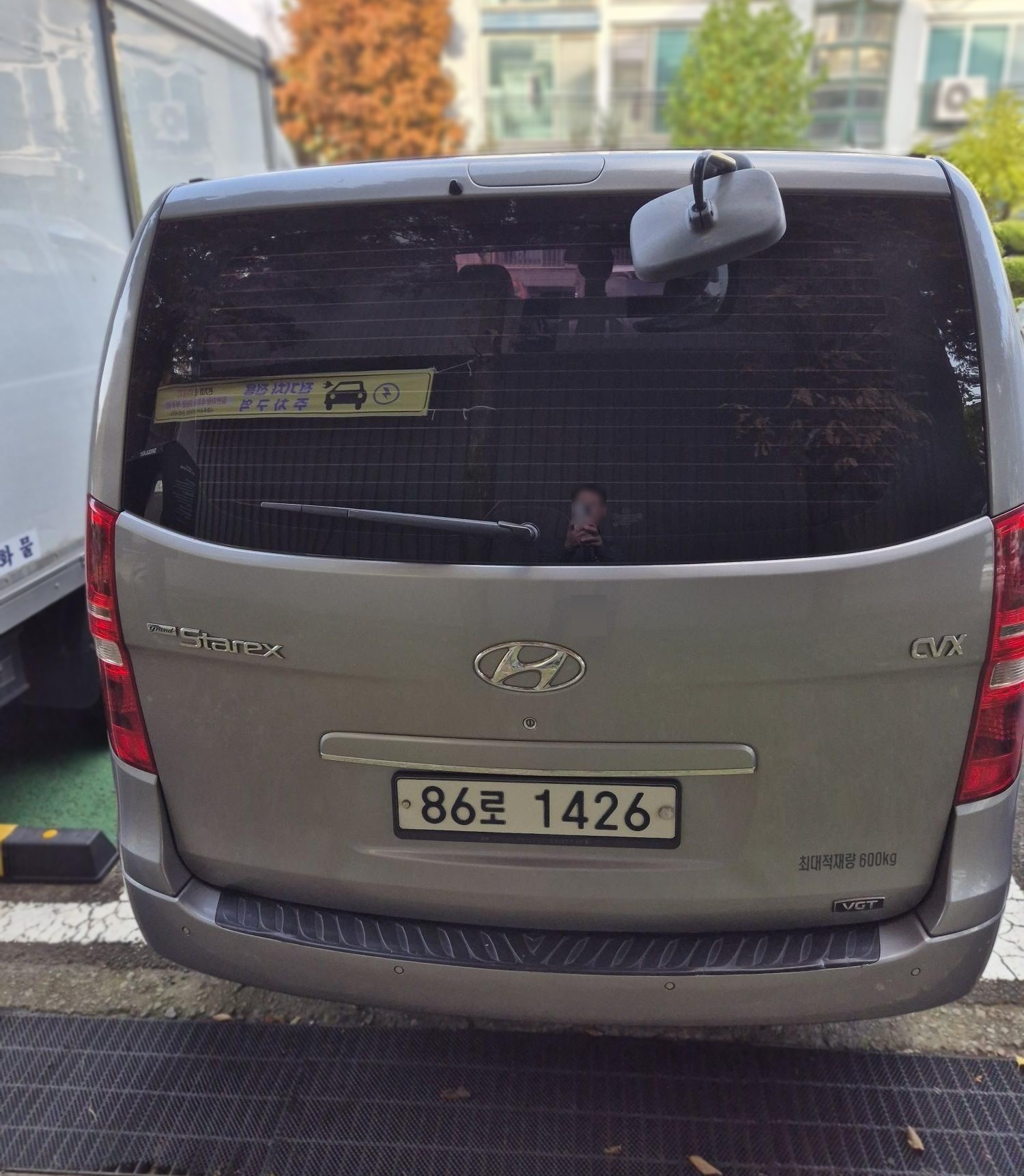 Hyundai Grand Starex