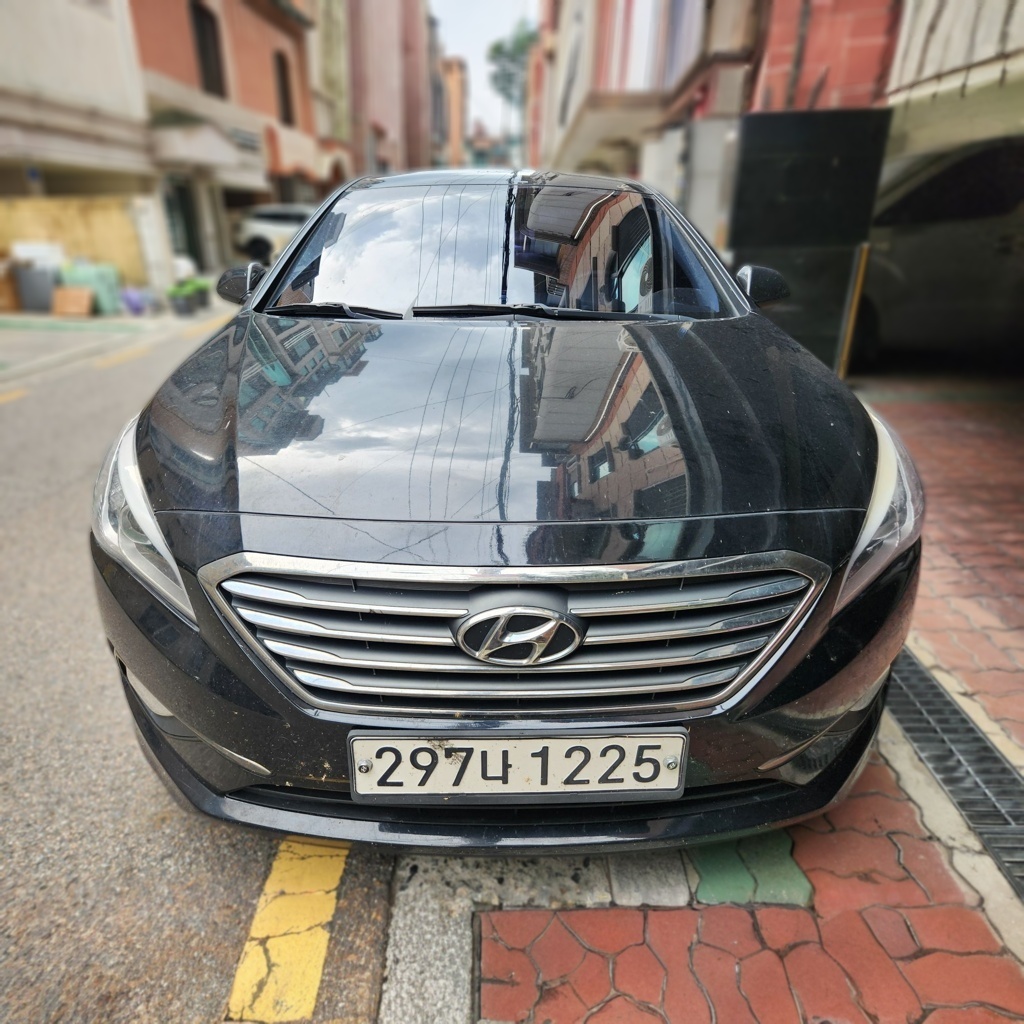 Hyundai LF Sonata