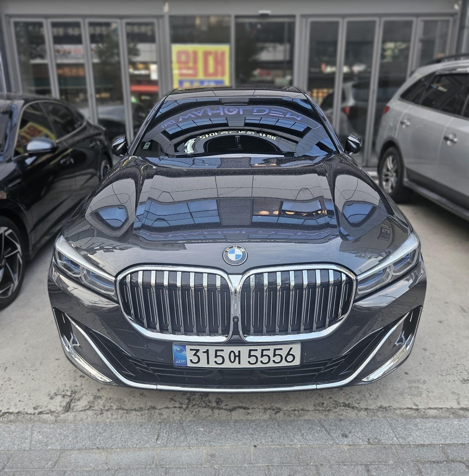 BMW 7 Series (G11)