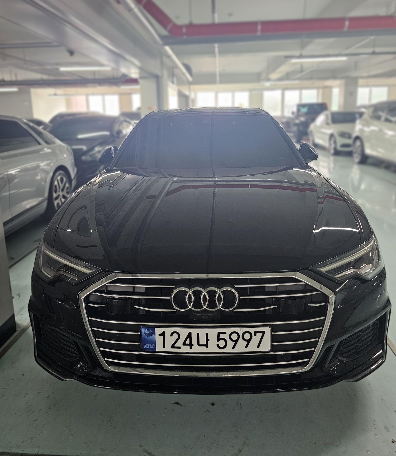 Audi A6 (C8)