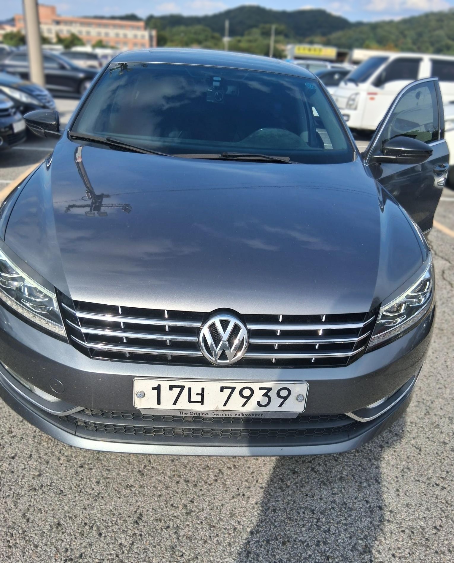Volkswagen The New Passat