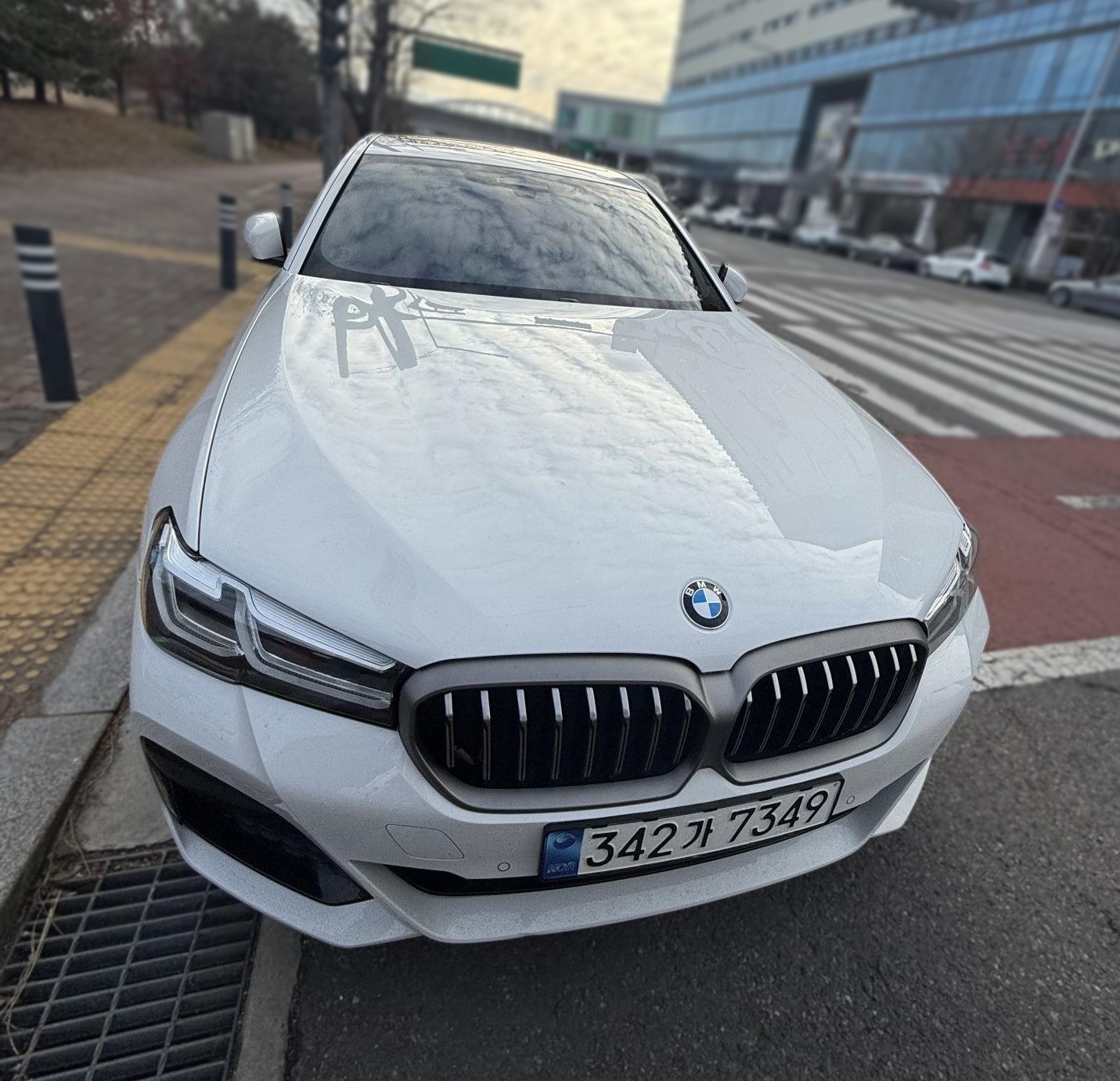 BMW 5 Series (G30)