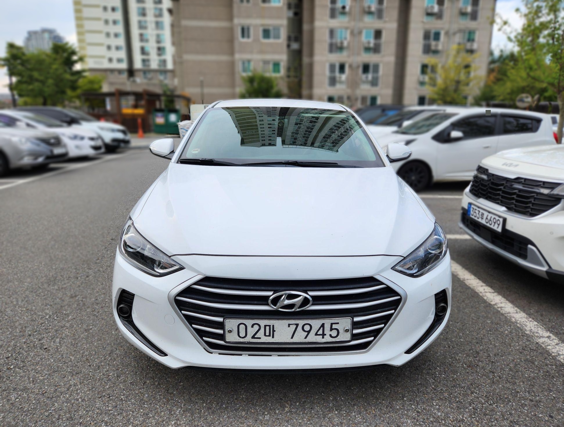 Hyundai Avante AD