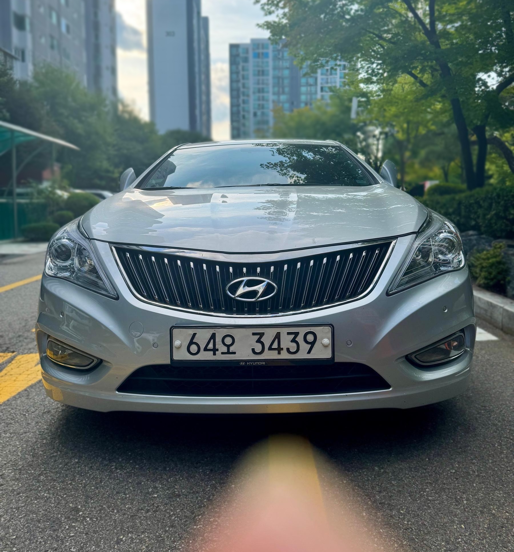 Hyundai Grandeur HG Hybrid