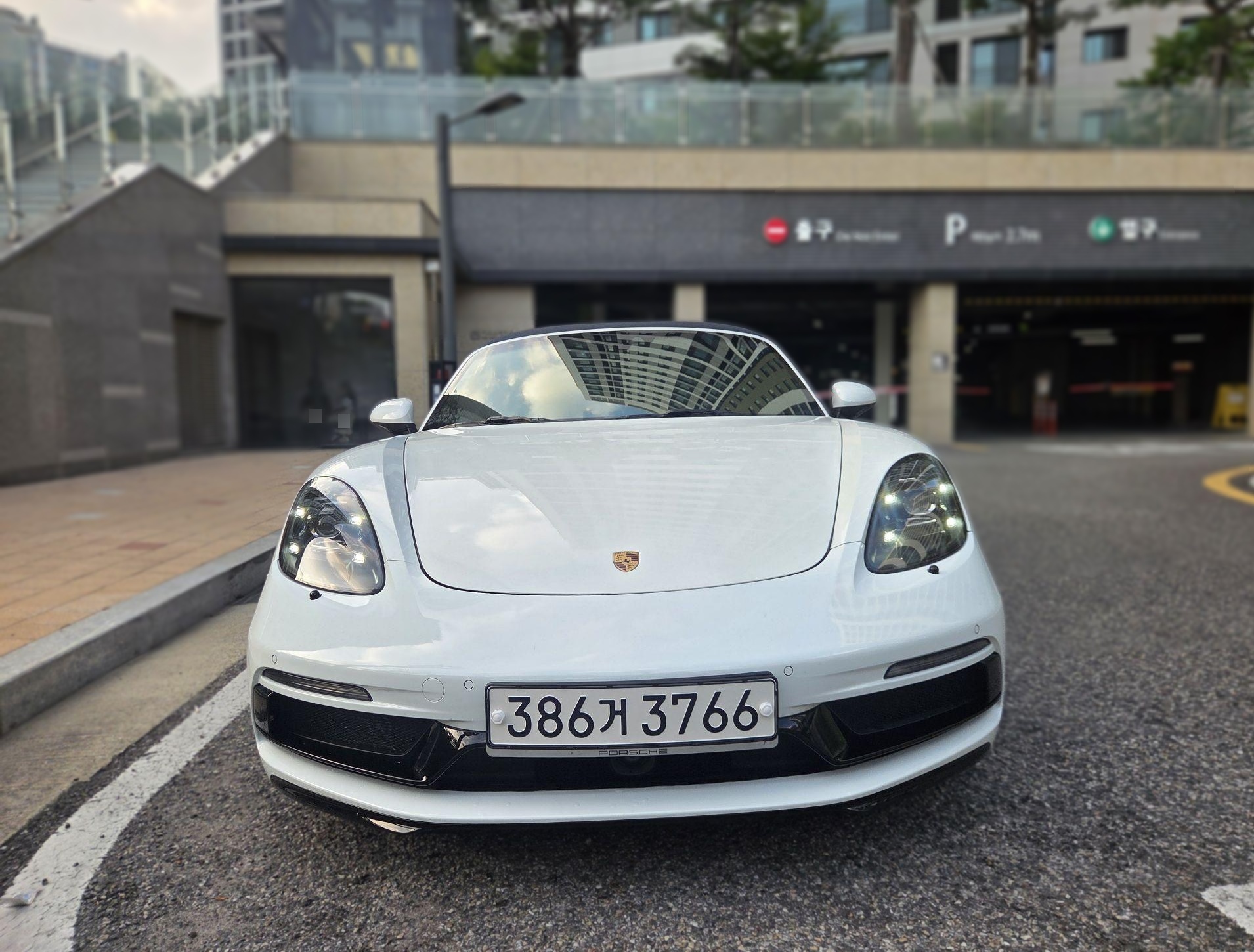 Porsche 718 Boxster