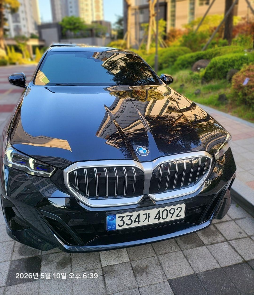 BMW 5 Series (G60)