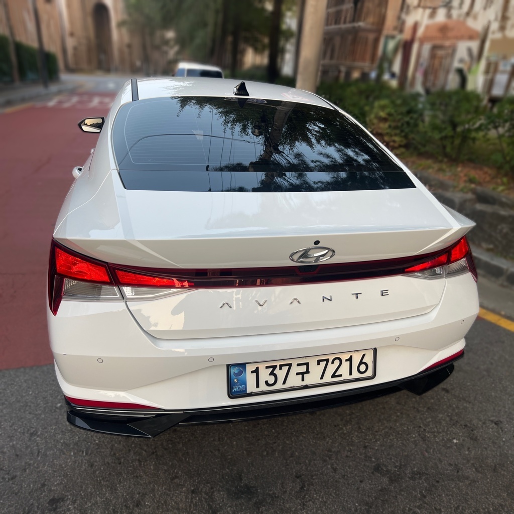 Hyundai All-New Avante (CN7)
