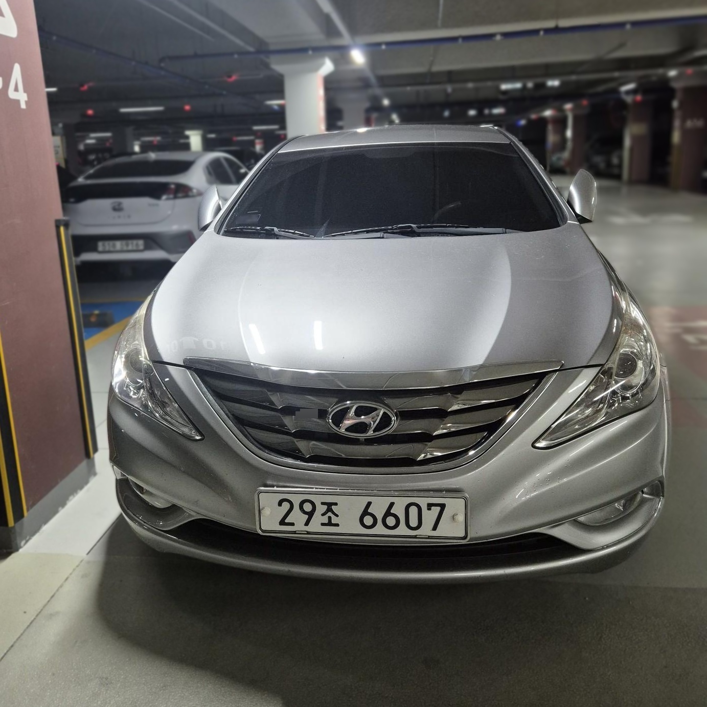 Hyundai YF Sonata