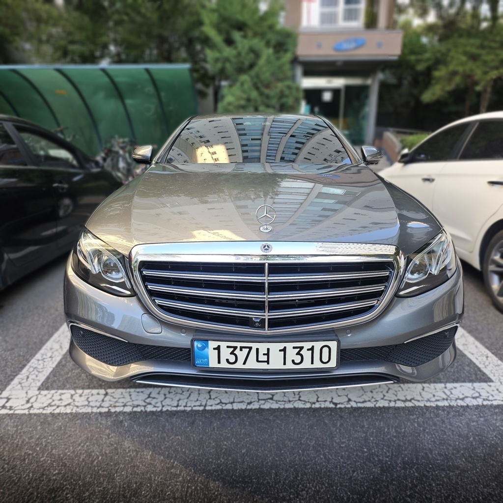 Mercedes-Benz E-Class (W213)